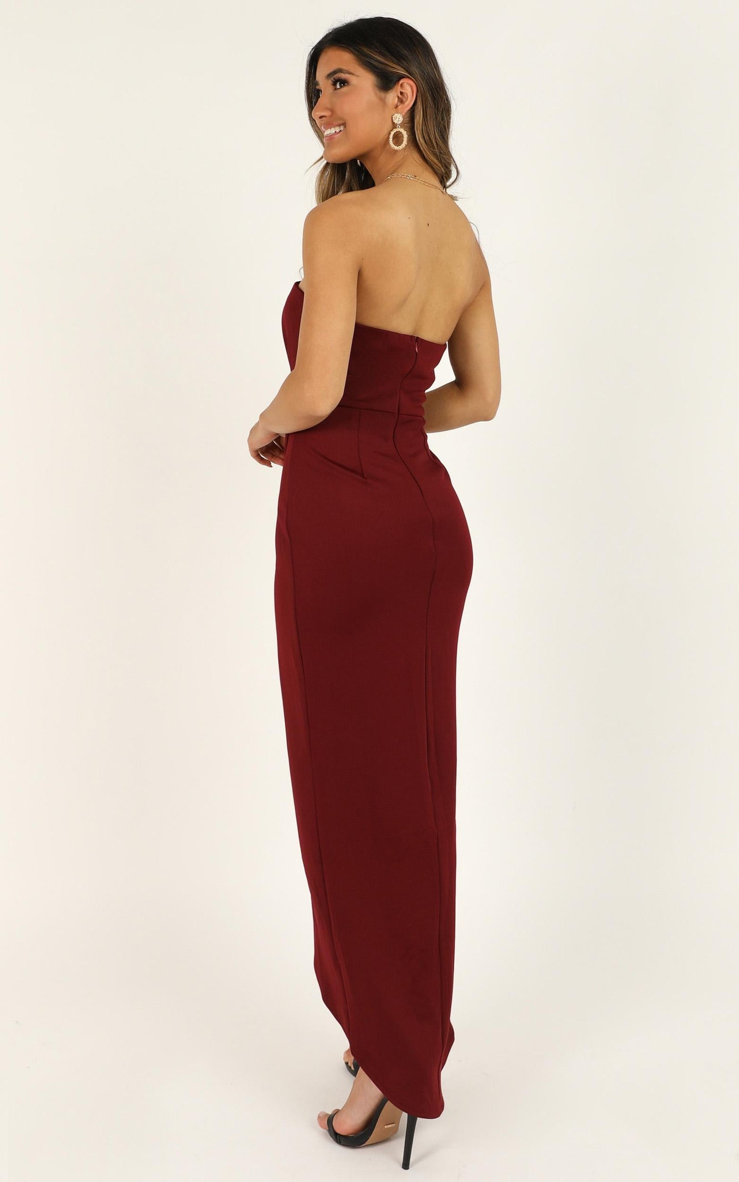 Already Home Dress In Wine