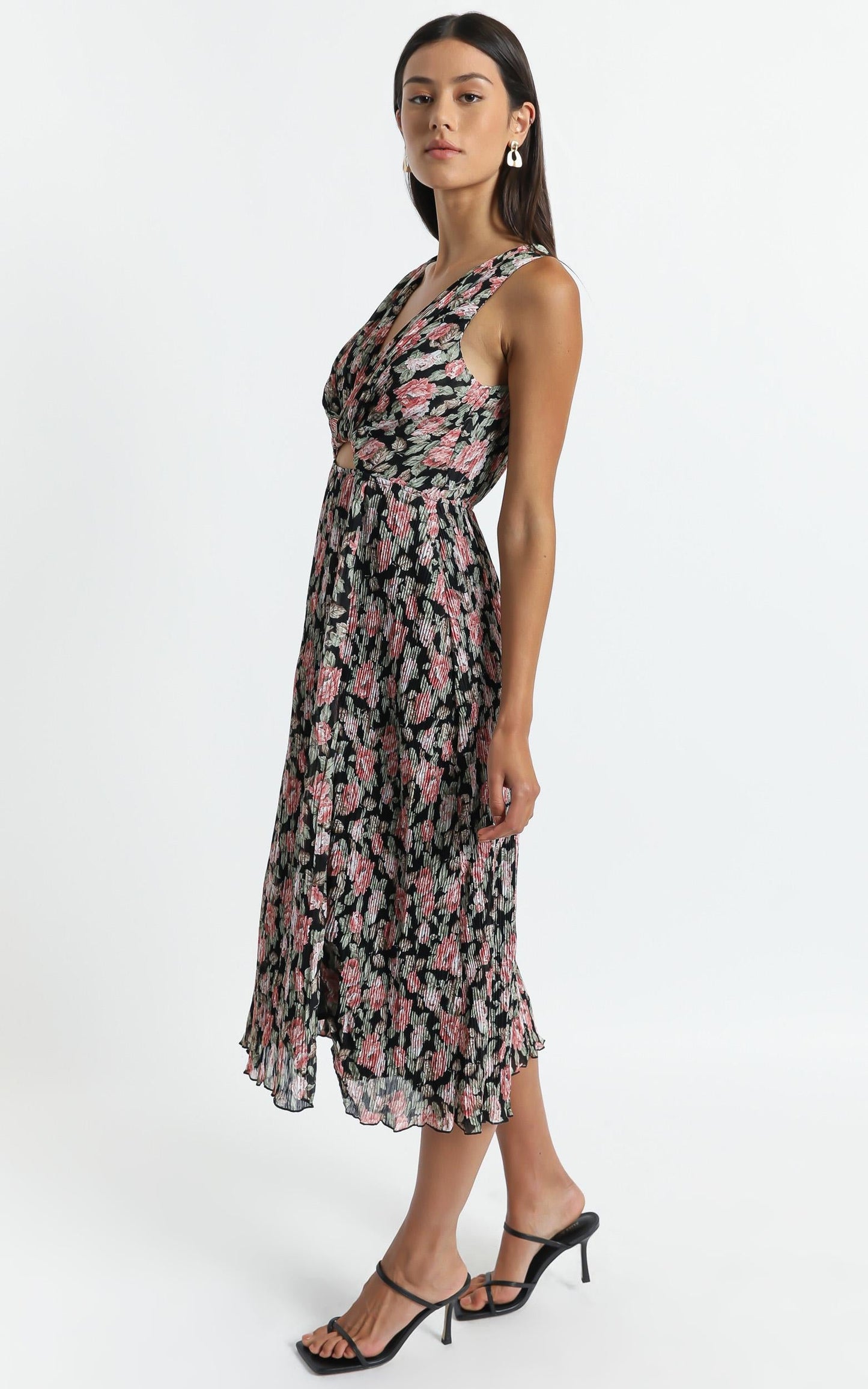 Amelia Midi Dress in Pleated Rose Floral