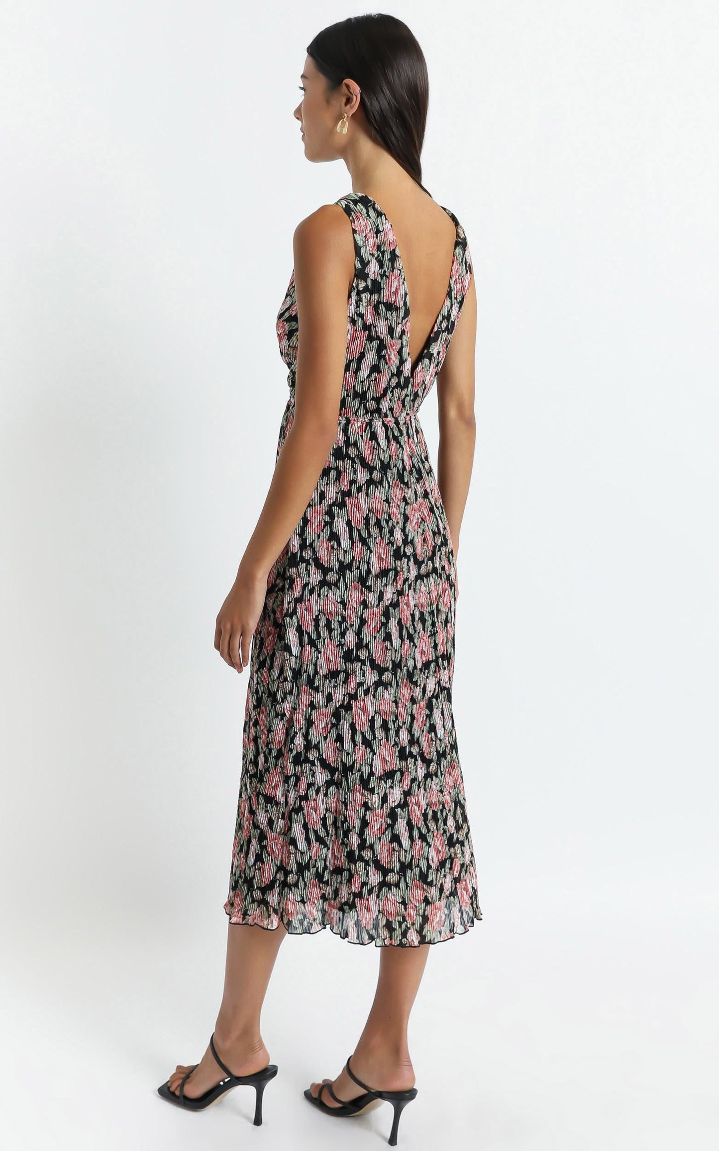 Amelia Midi Dress in Pleated Rose Floral