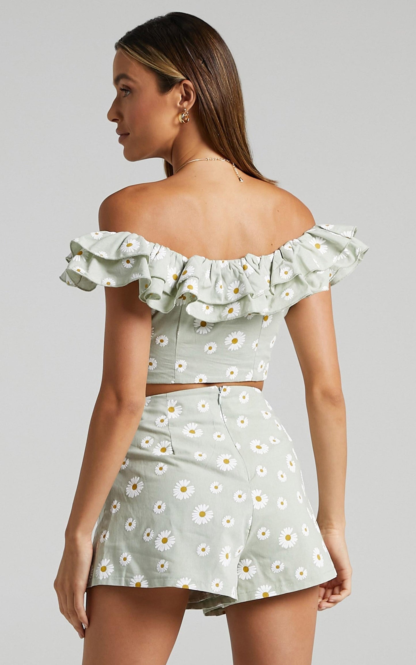 Amorette Top in Sage Daisies