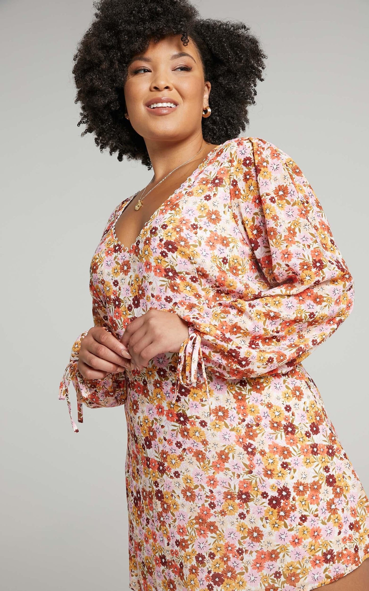 Andrea Long Sleeve Mini Dress in Sahara Ditsy Floral