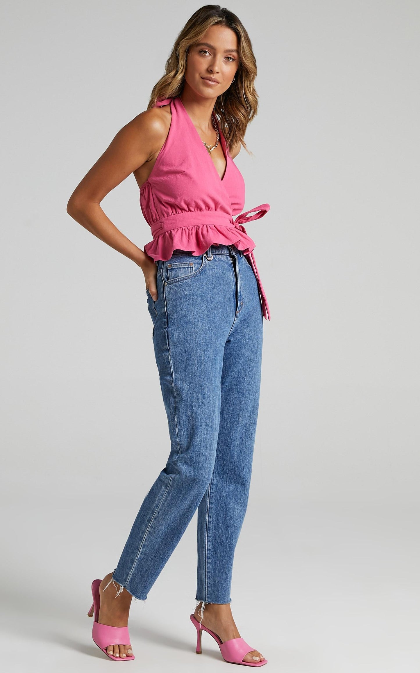 Argel Top - Halter Neck Top in Bubblegum Pink