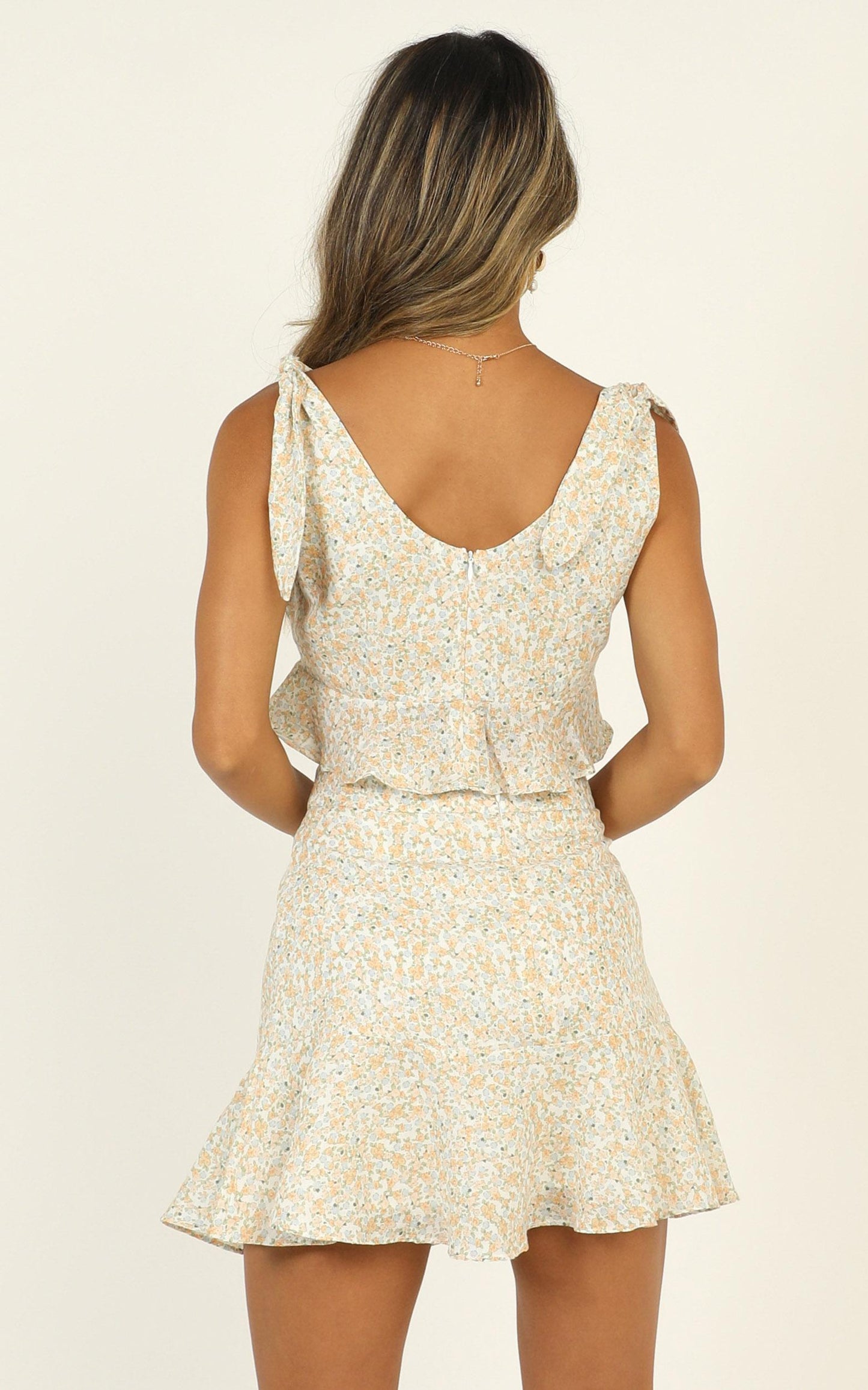 Arabella Ruffle Top In Yellow Floral