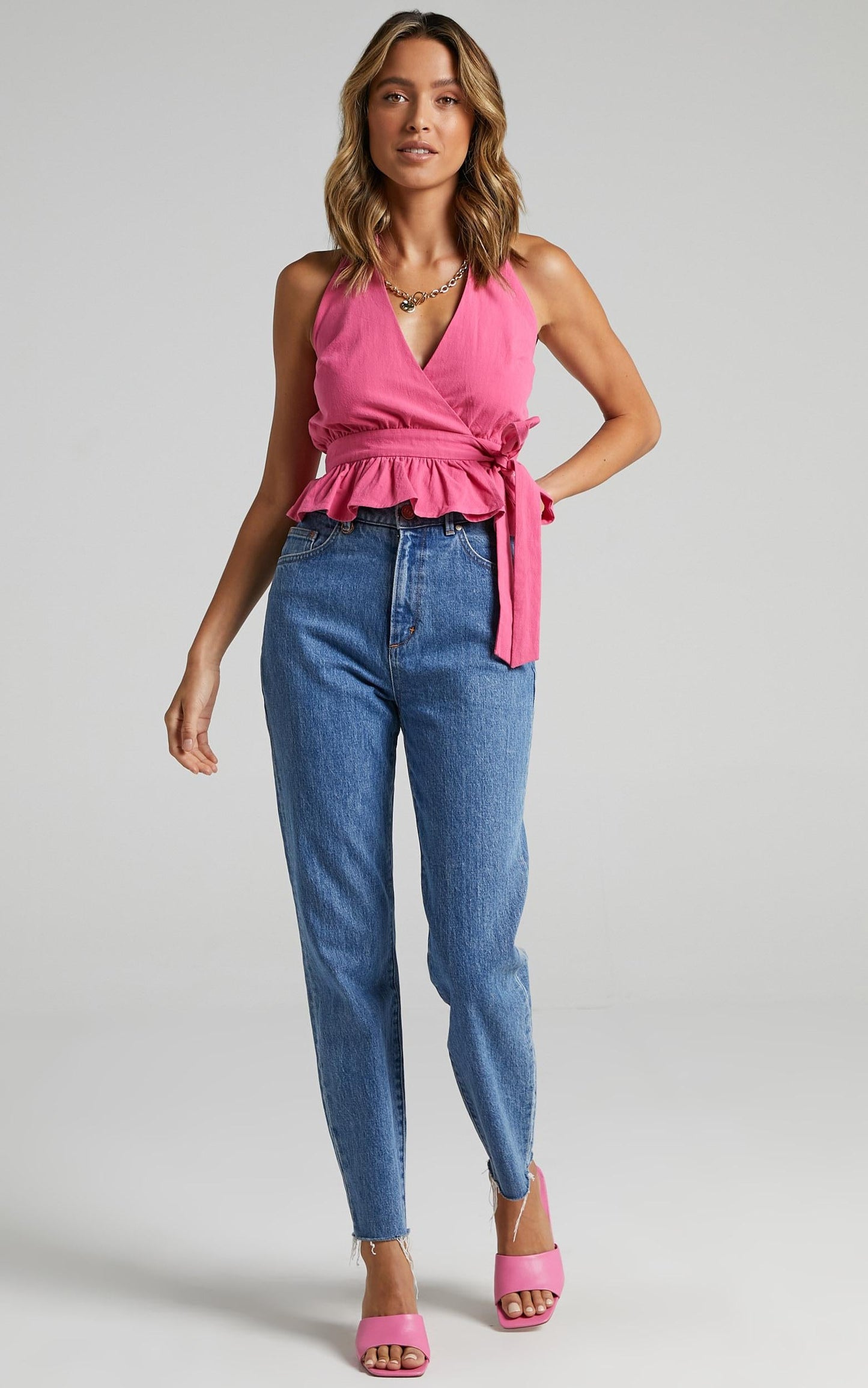 Argel Top - Halter Neck Top in Bubblegum Pink