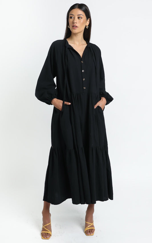 Lullaby Club - Avalon Maxi Dress in Jett
