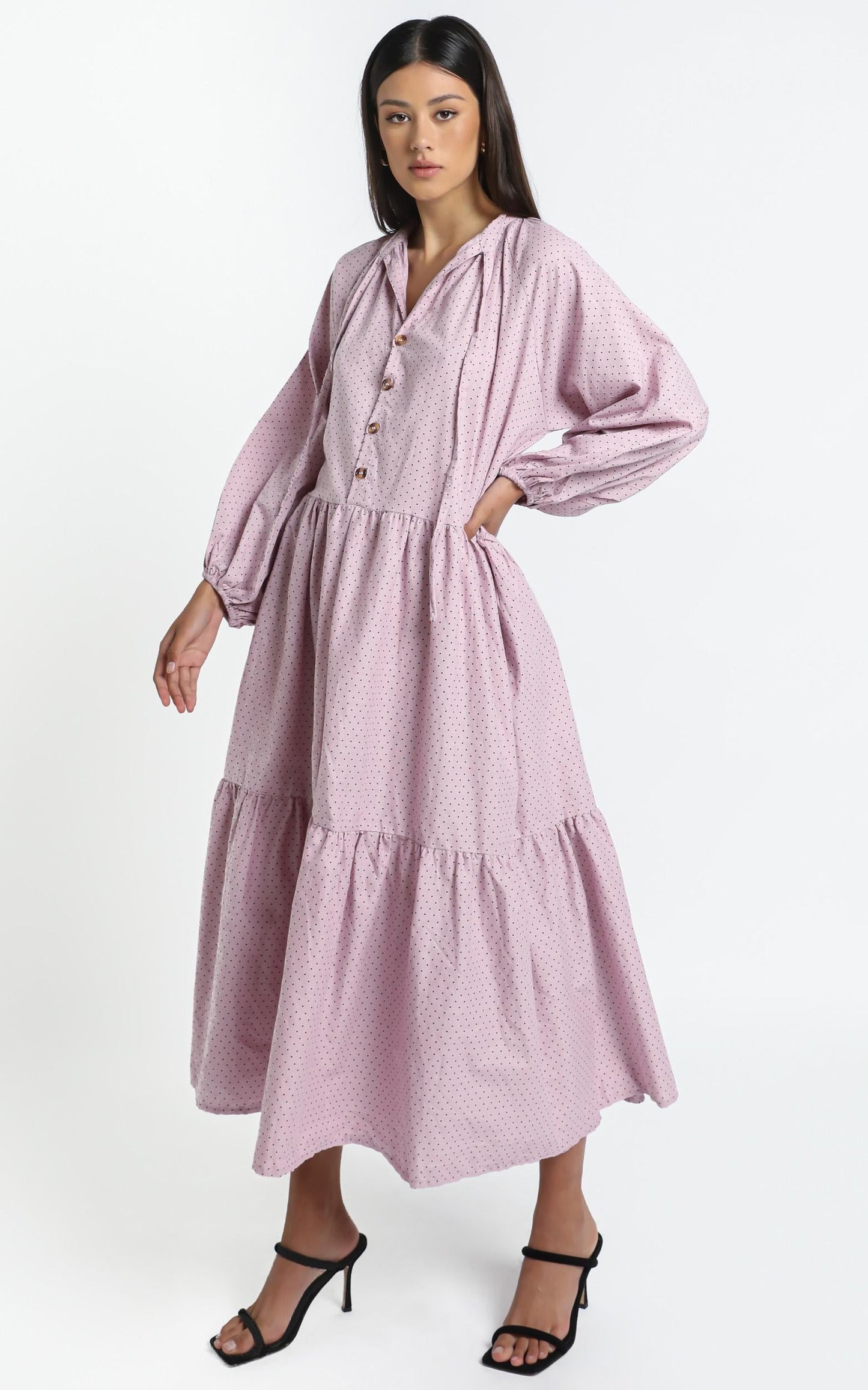 Lullaby Club - Avalon Maxi Dress in Mauve Polka Dots