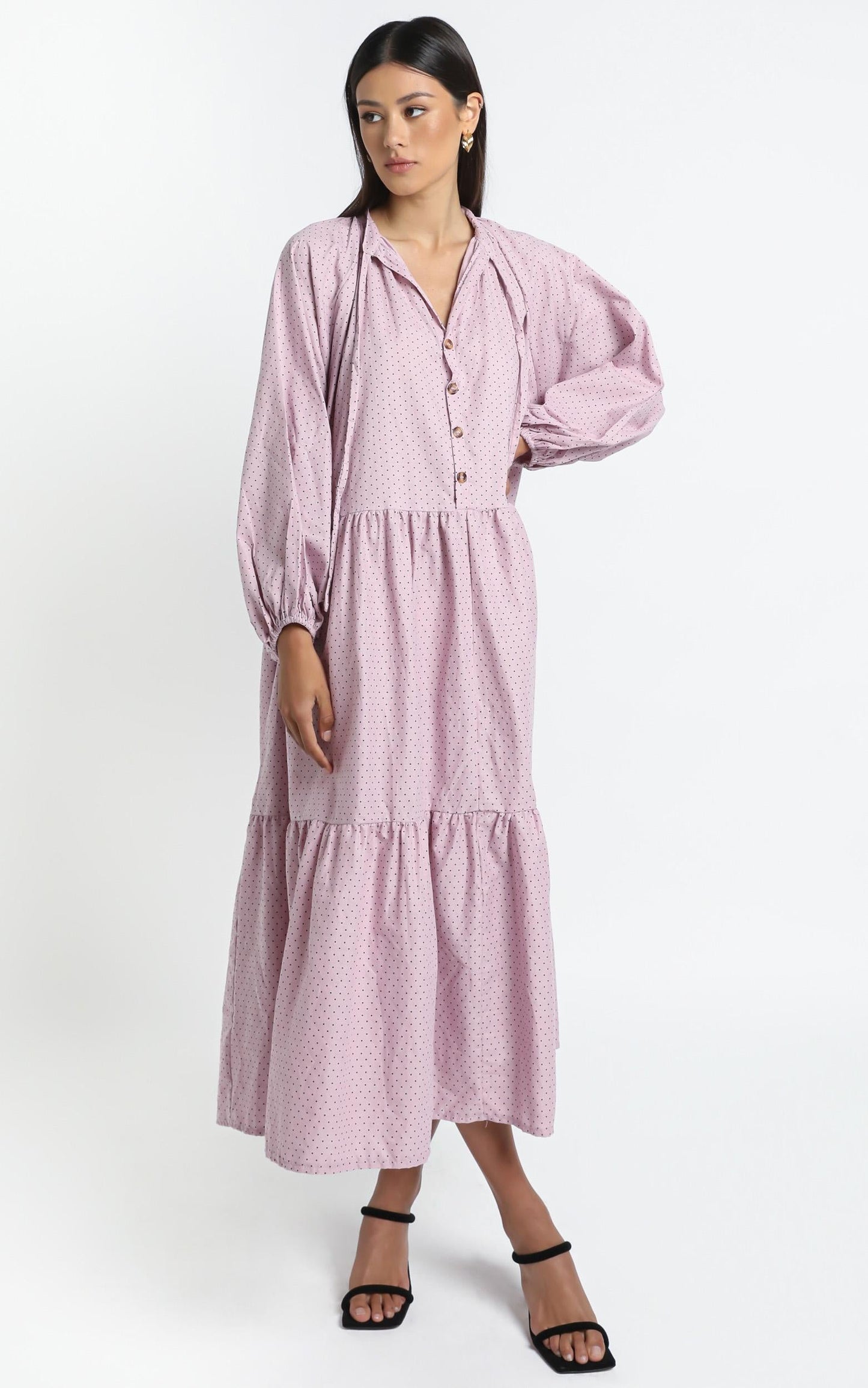Lullaby Club - Avalon Maxi Dress in Mauve Polka Dots