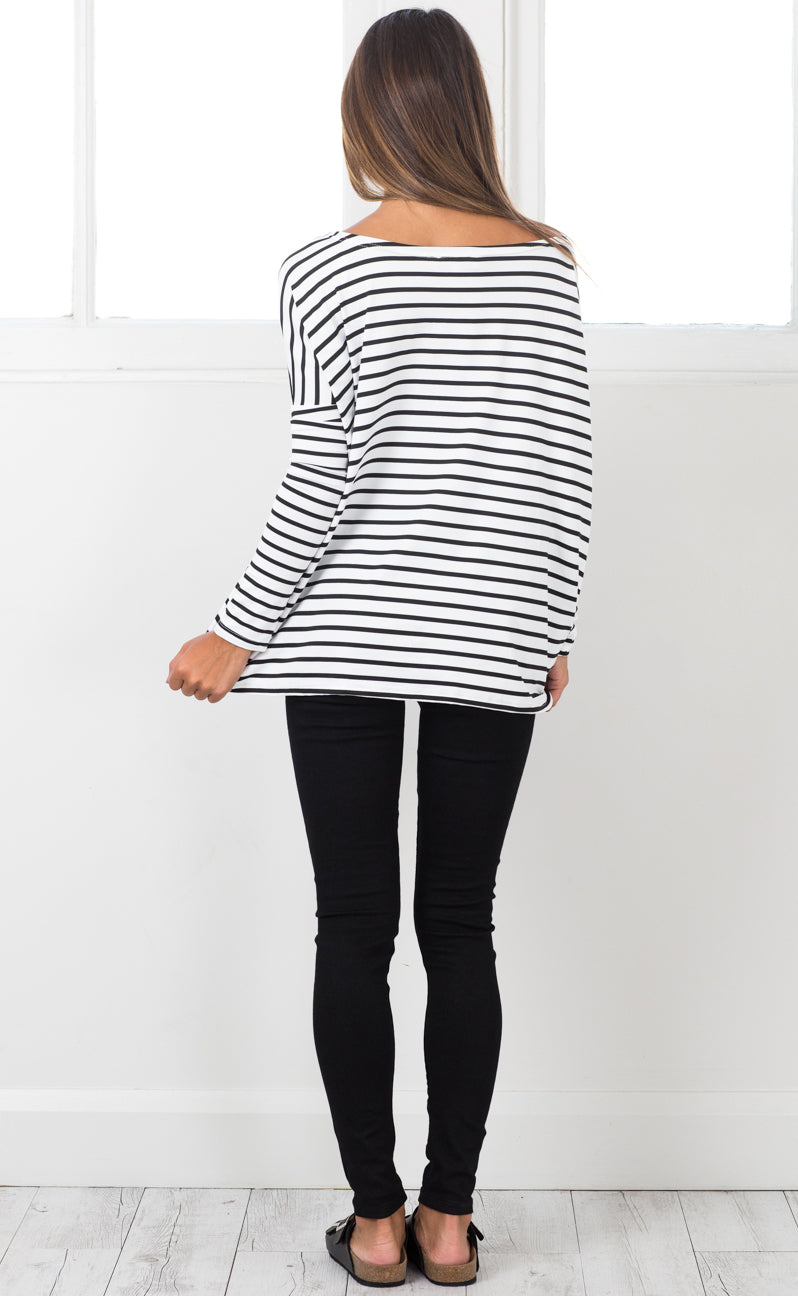 Slouch Top In White Stripe