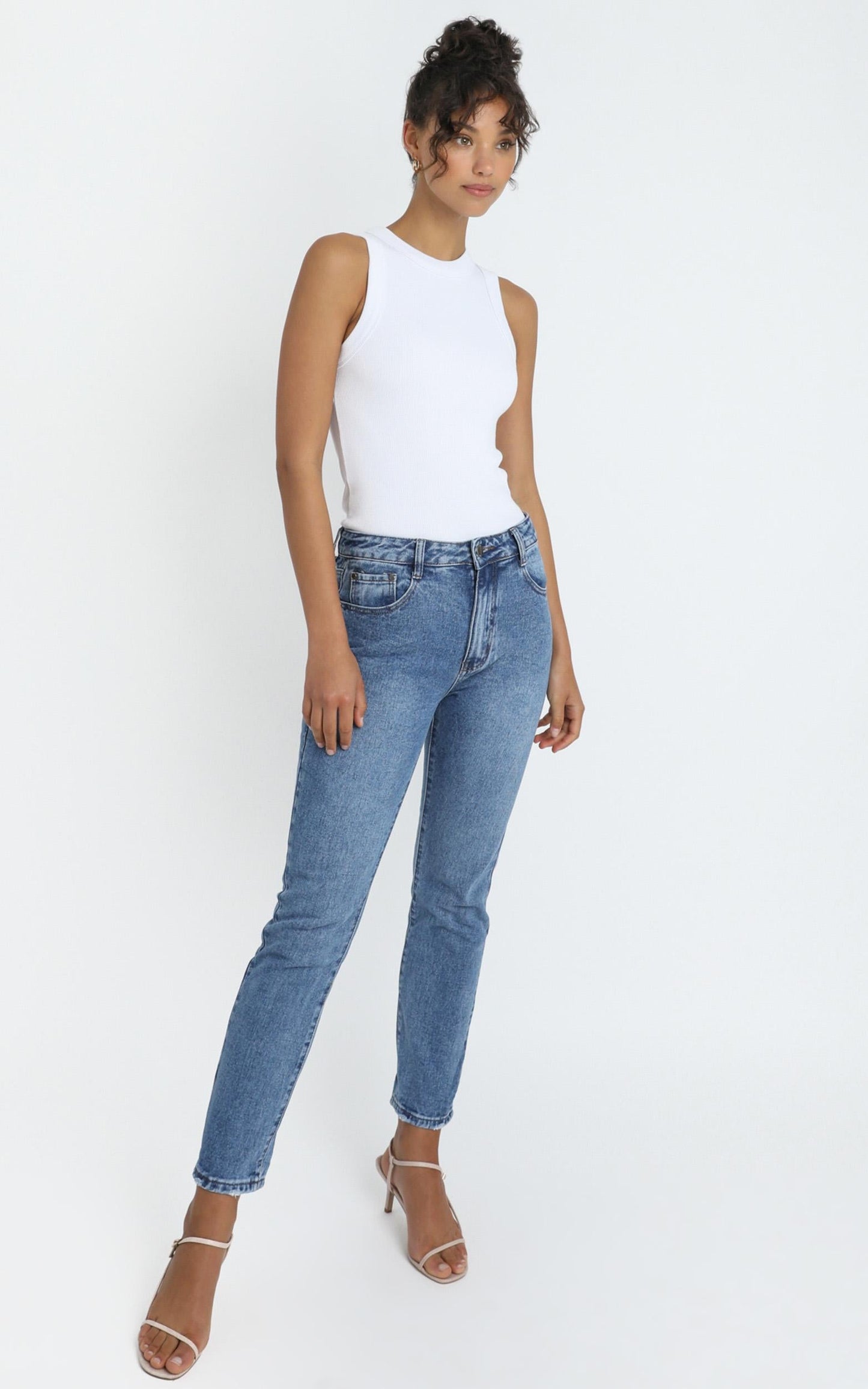 Remy Jeans In Mid Wash Denim