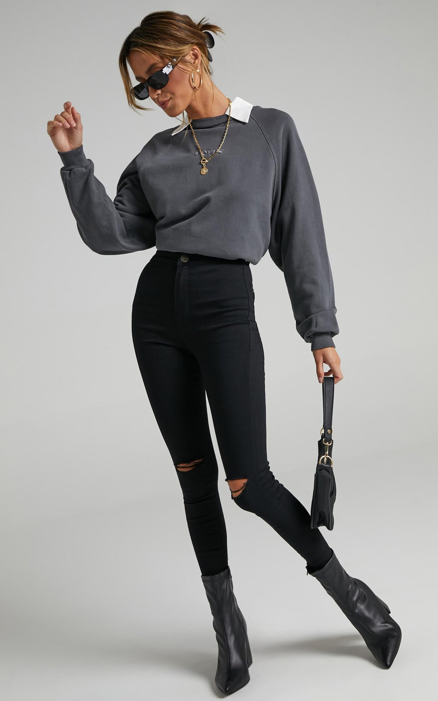Bella Skinny Jeans in Black Denim