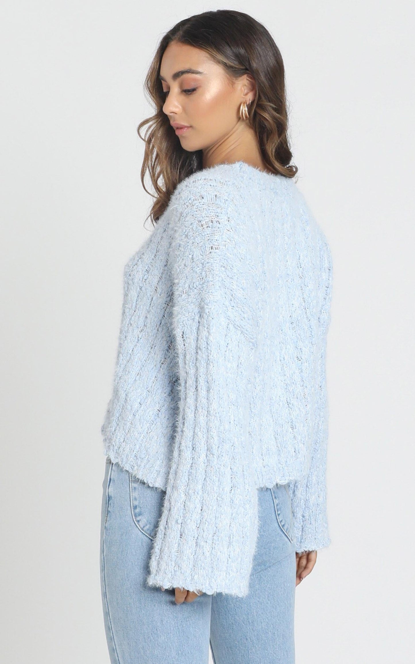 Bethen Fluffy Knit in Blue