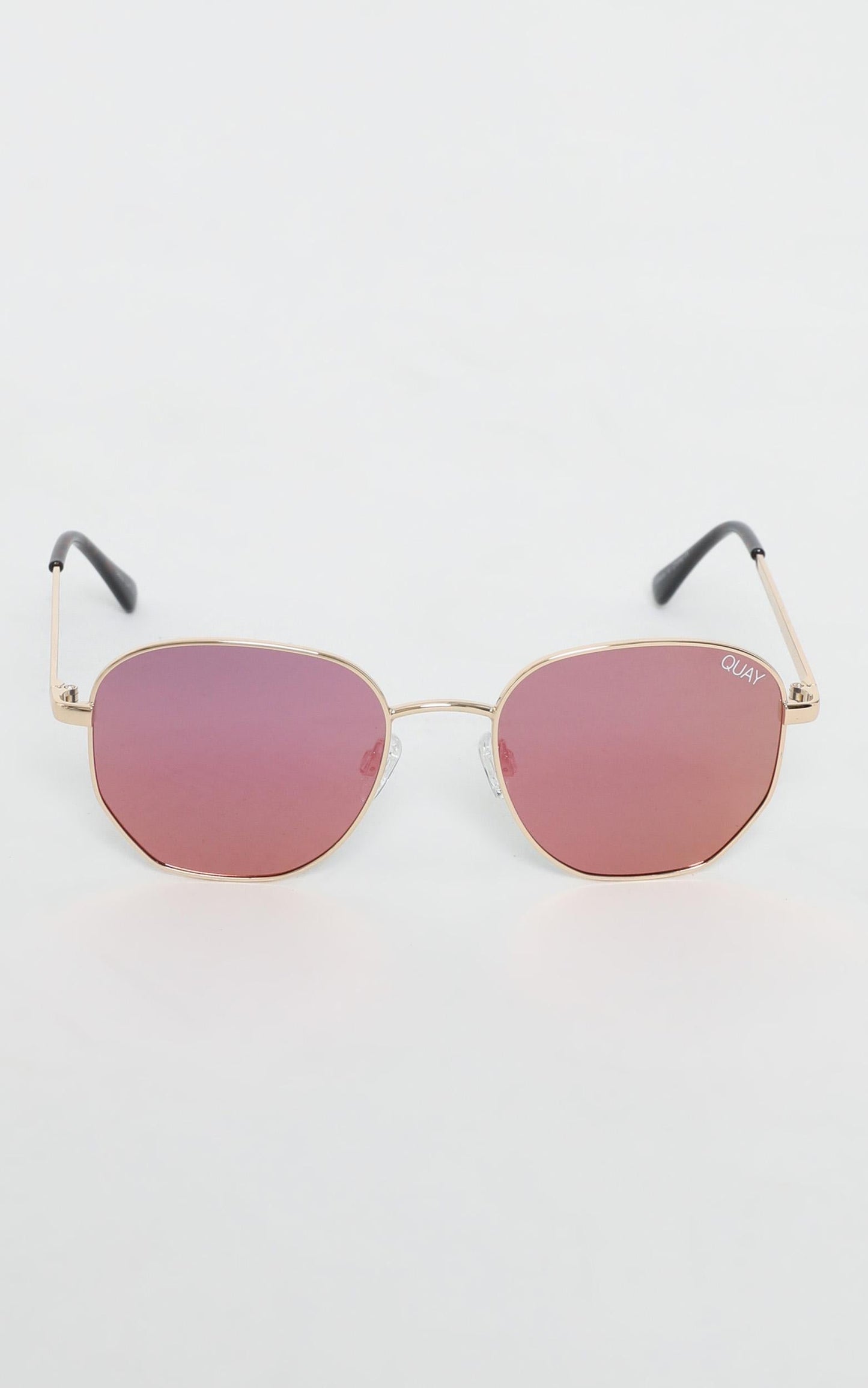 Quay - Big Time Sunglasses in Gold and Pink