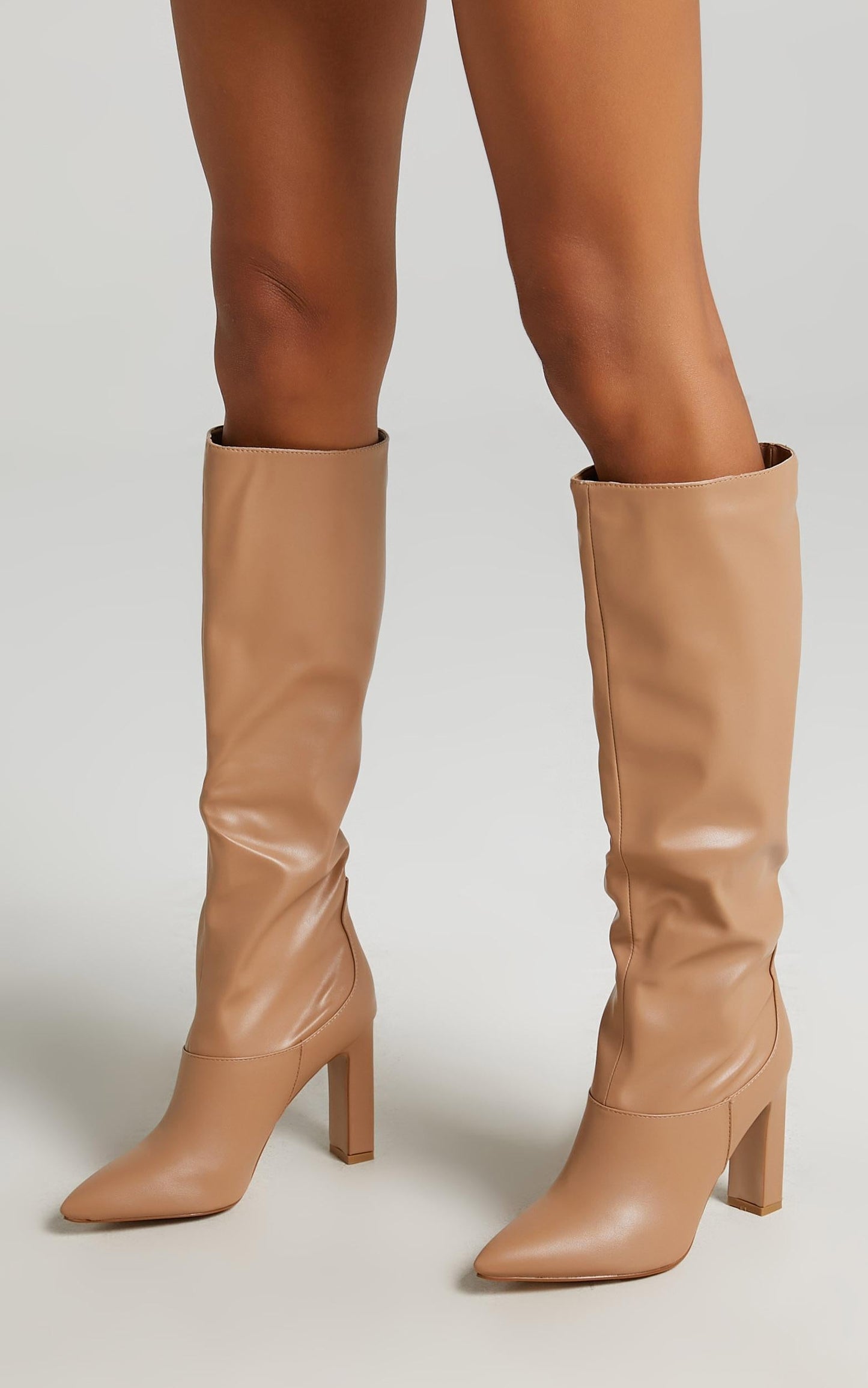 Billini - Aleena Boots in Fawn