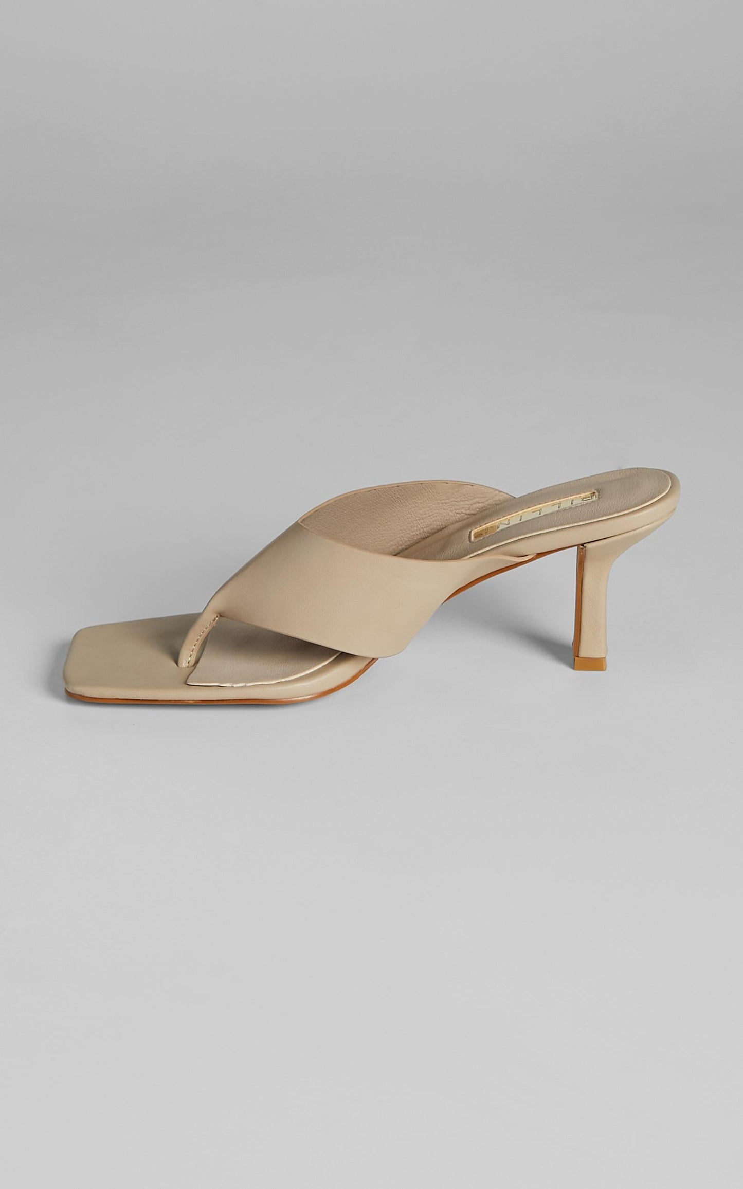 Billini - Ecuador Heels in Grey
