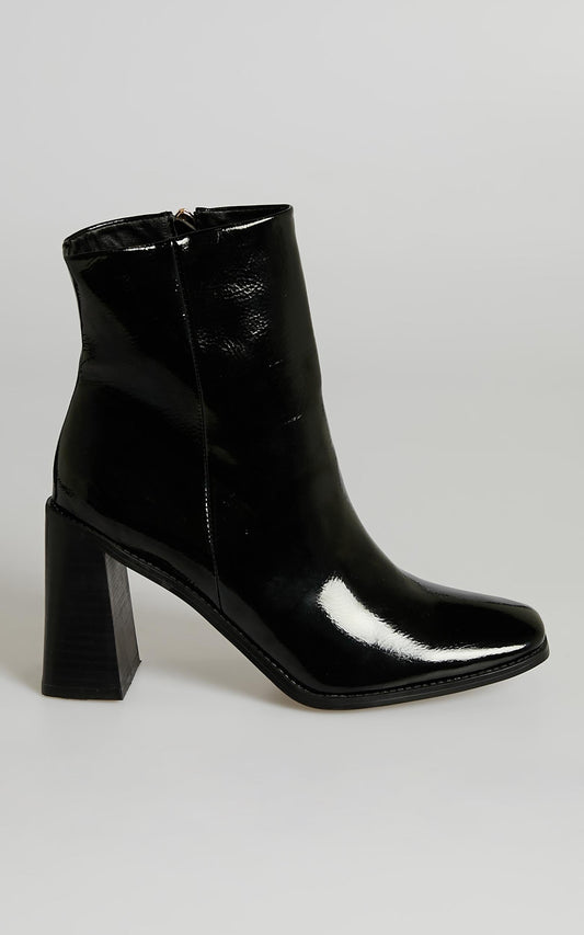 Billini - Scorpio Boots in Black Patent