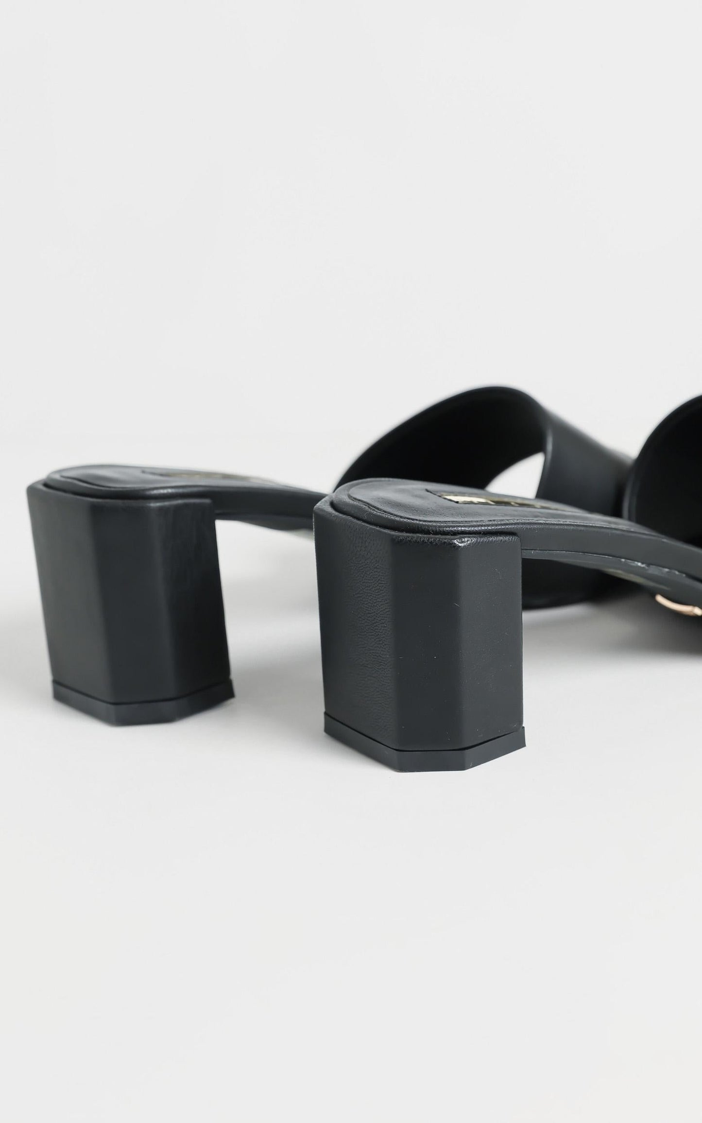 Billini - Lennox Heels in Black