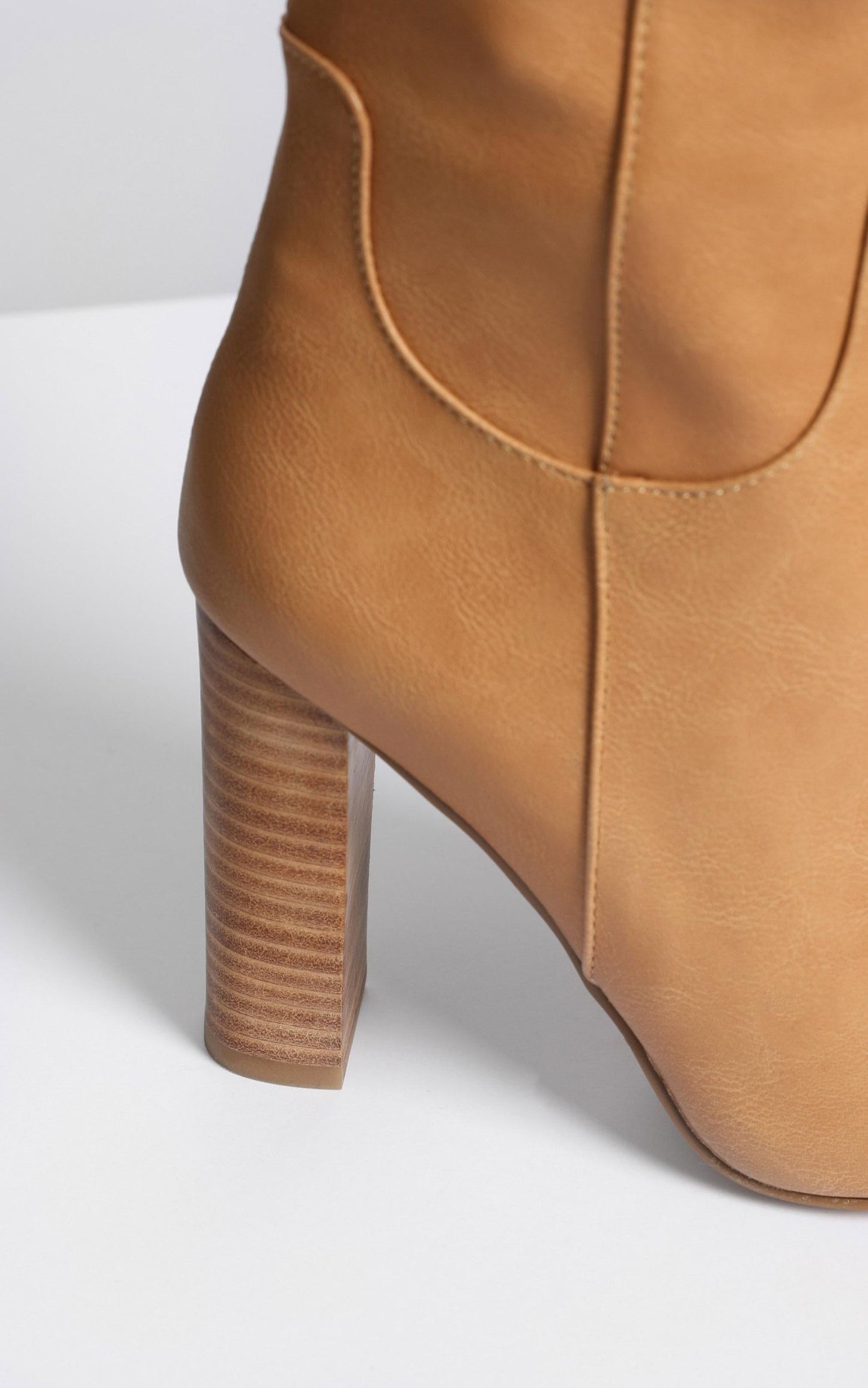 Billini - Pierce Boots in Camel