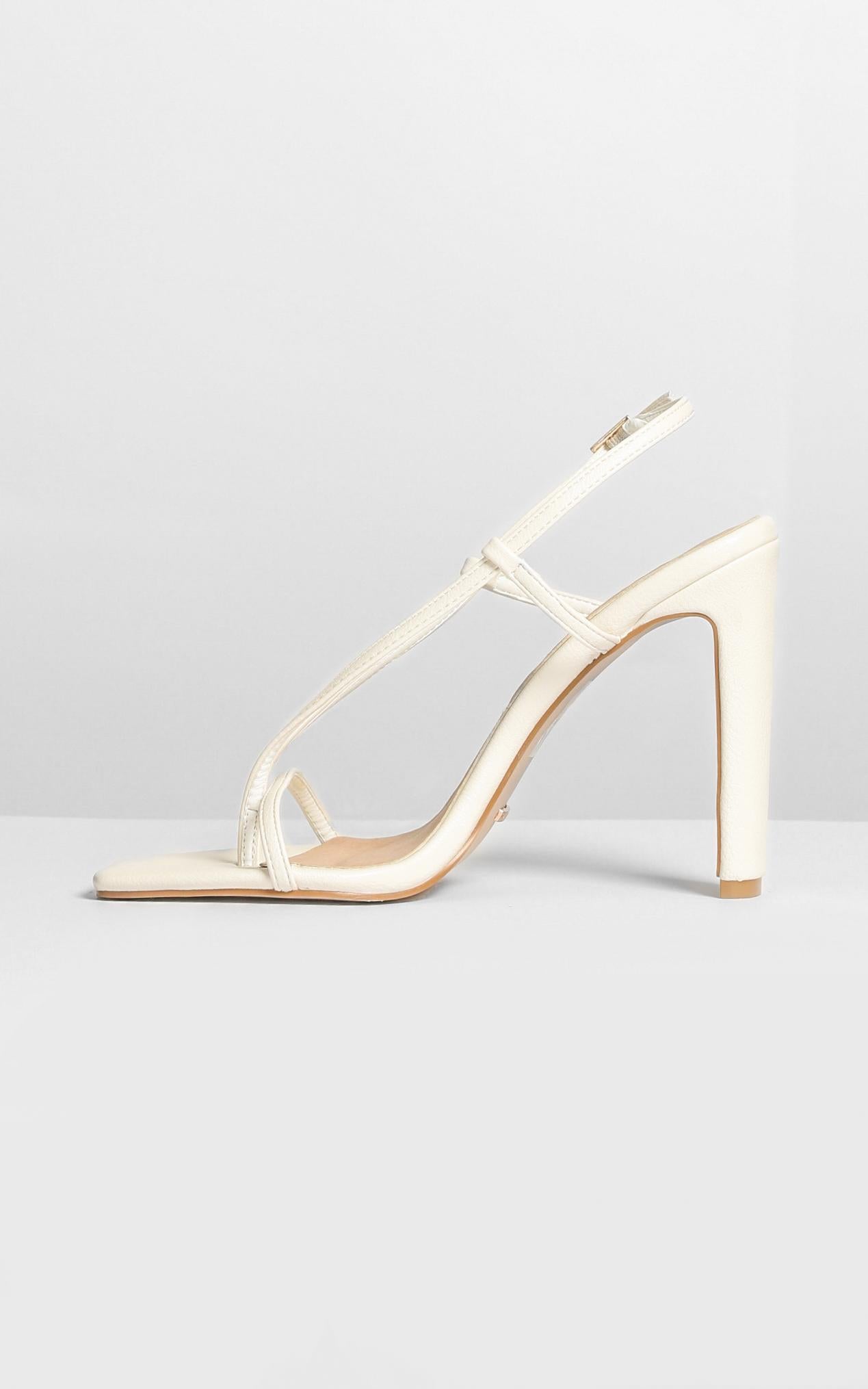 Billini - Yael Heels In Off White