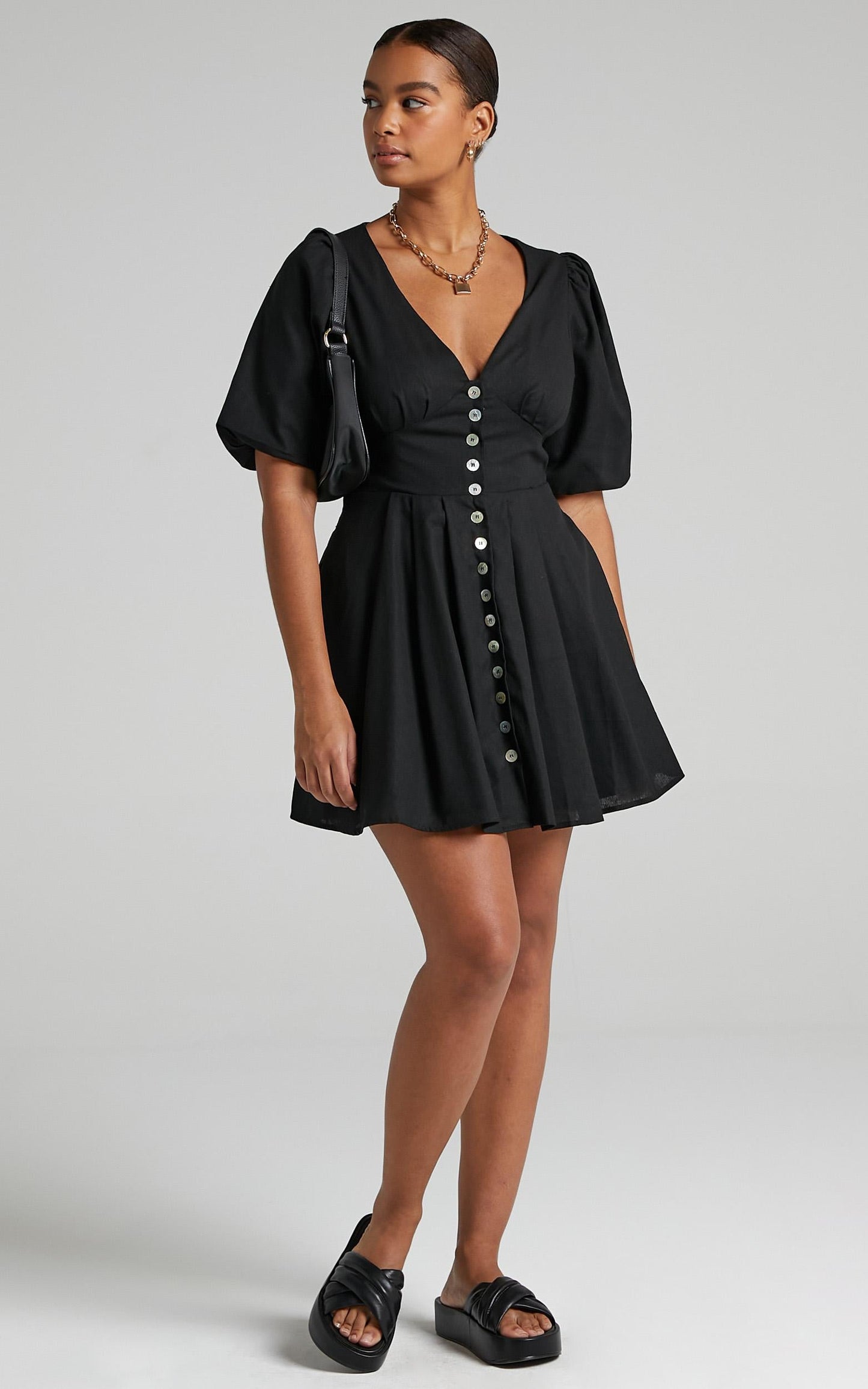 Lovey Dovey Dress in Black Linen Look