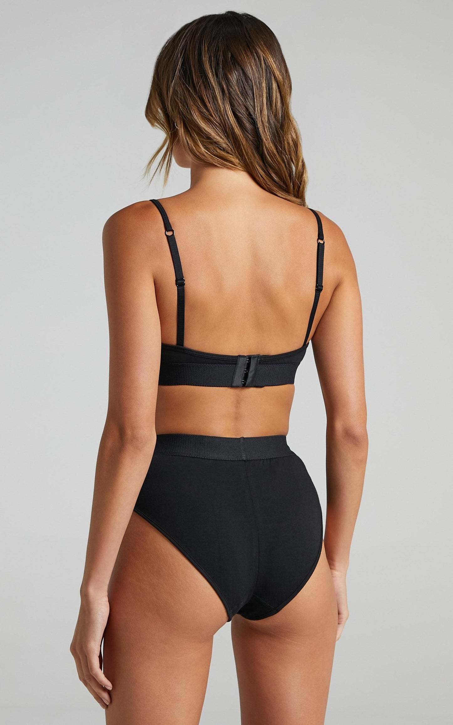 Ultimate Comfort Highwaist Brief in Black