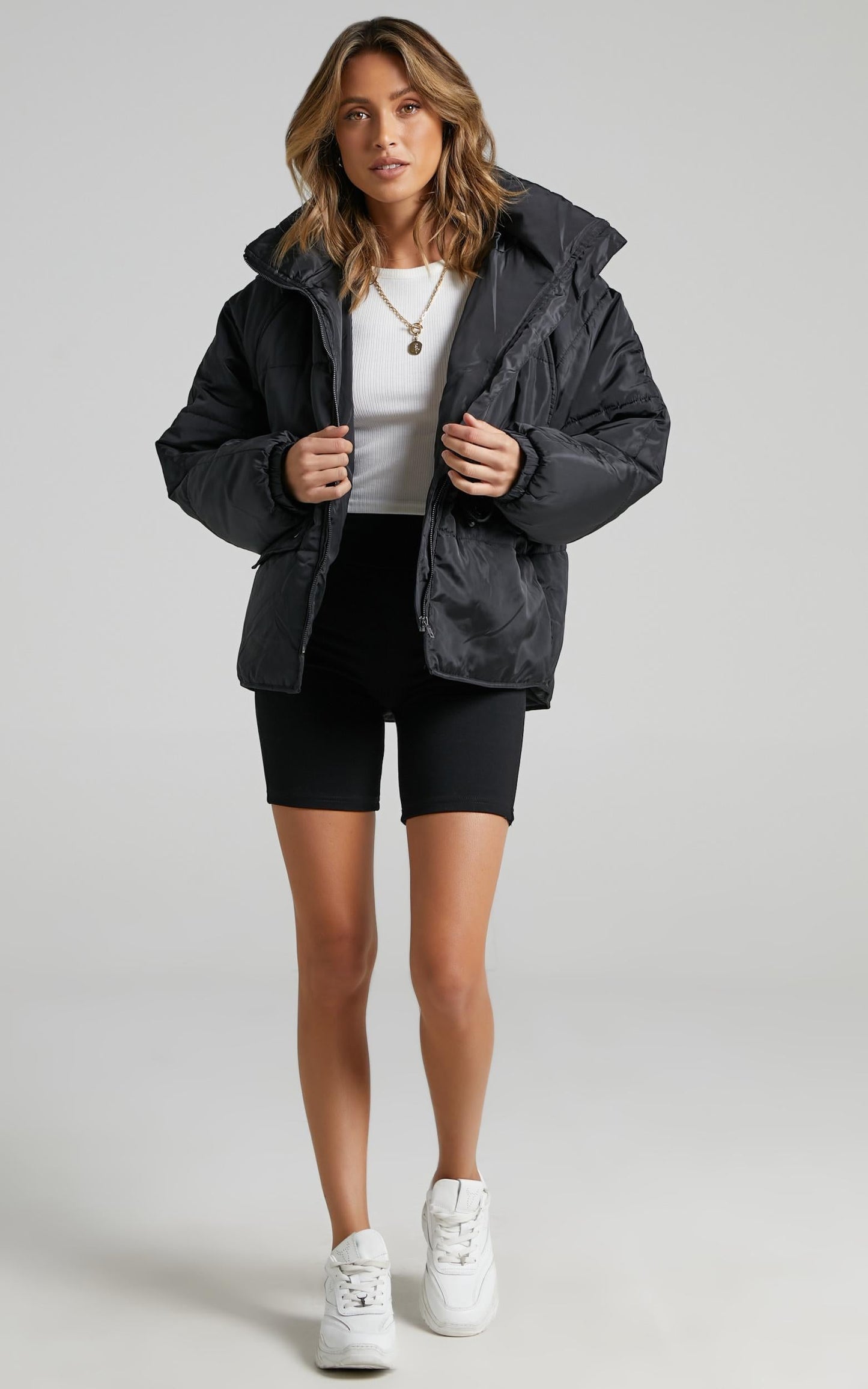 Markle Puffer Jacket in Black