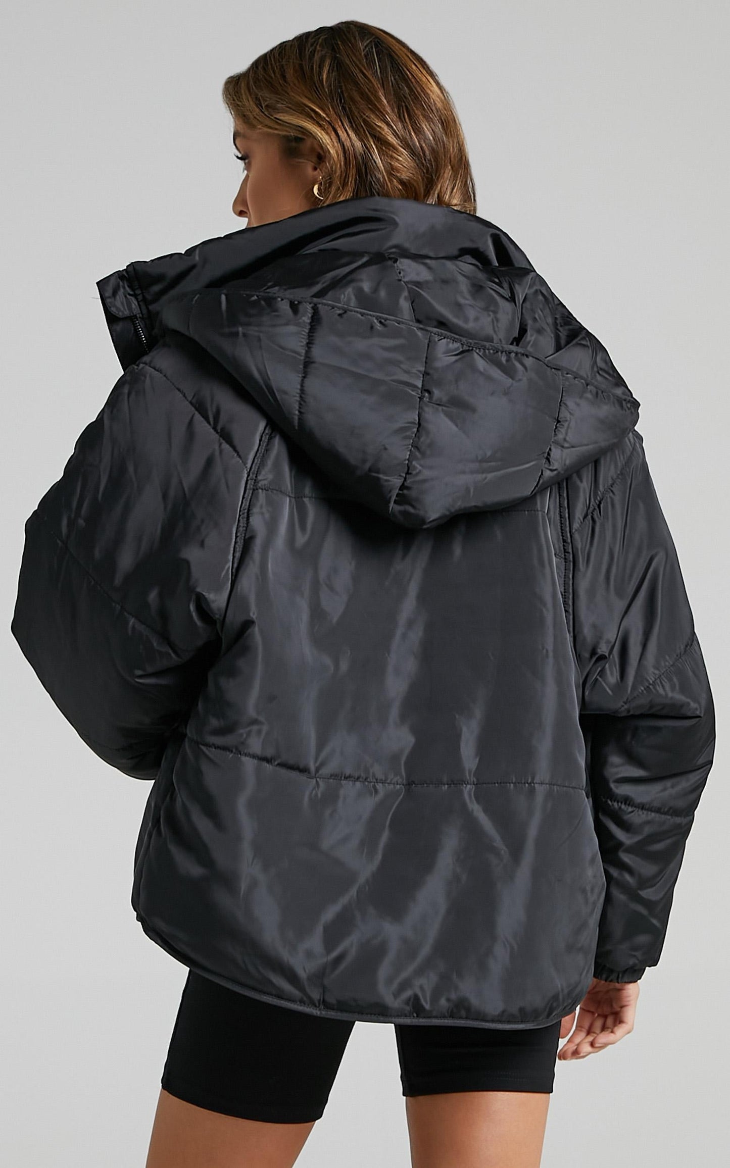 Markle Puffer Jacket in Black