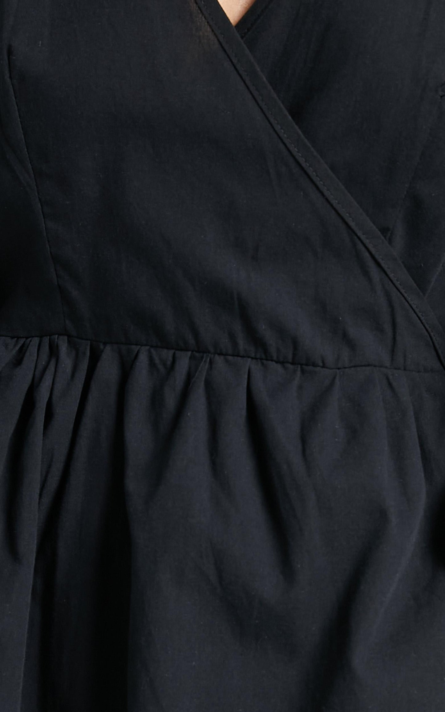 Veronnie Dress in Black