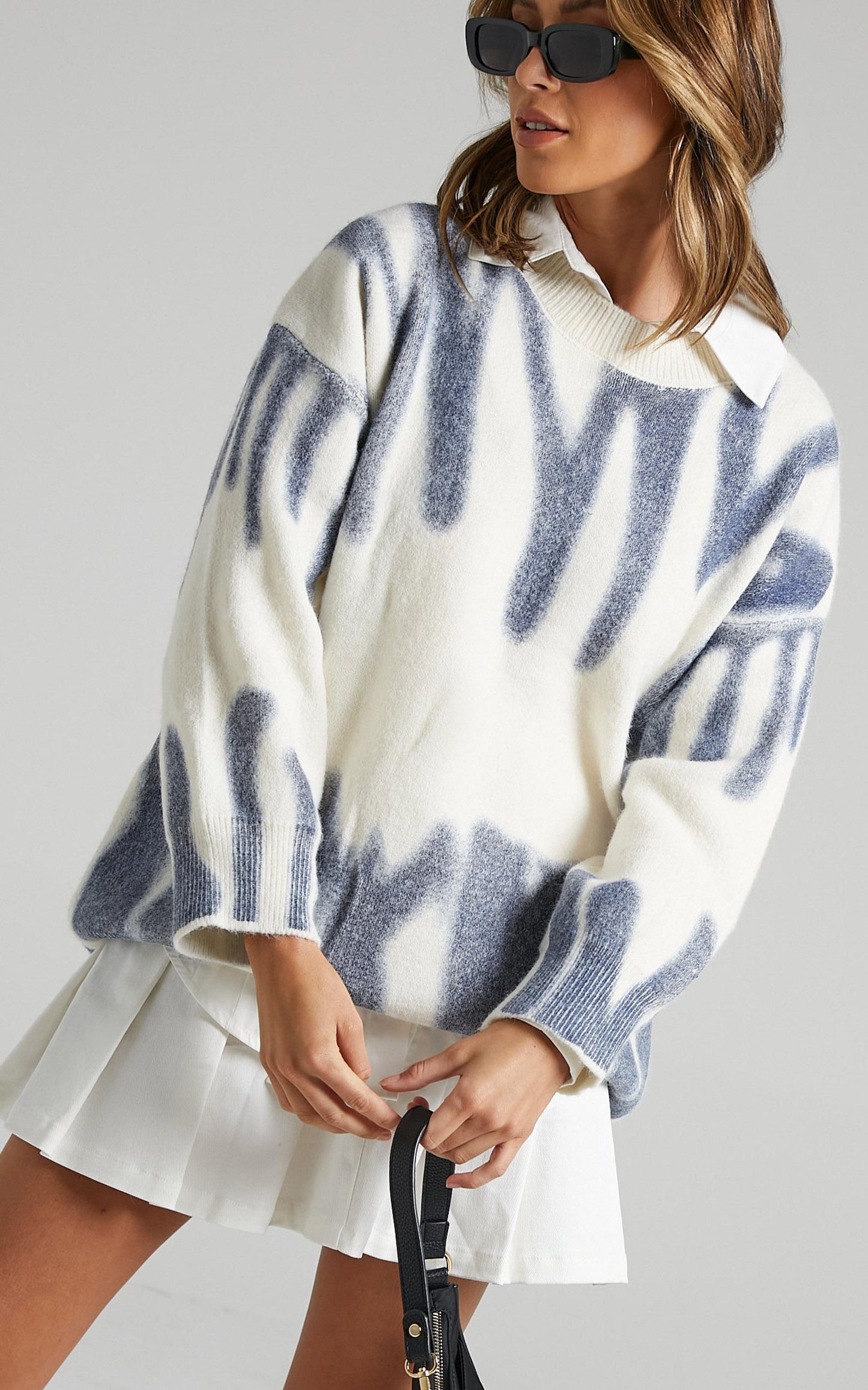 Chavri Knit Jumper in Blue