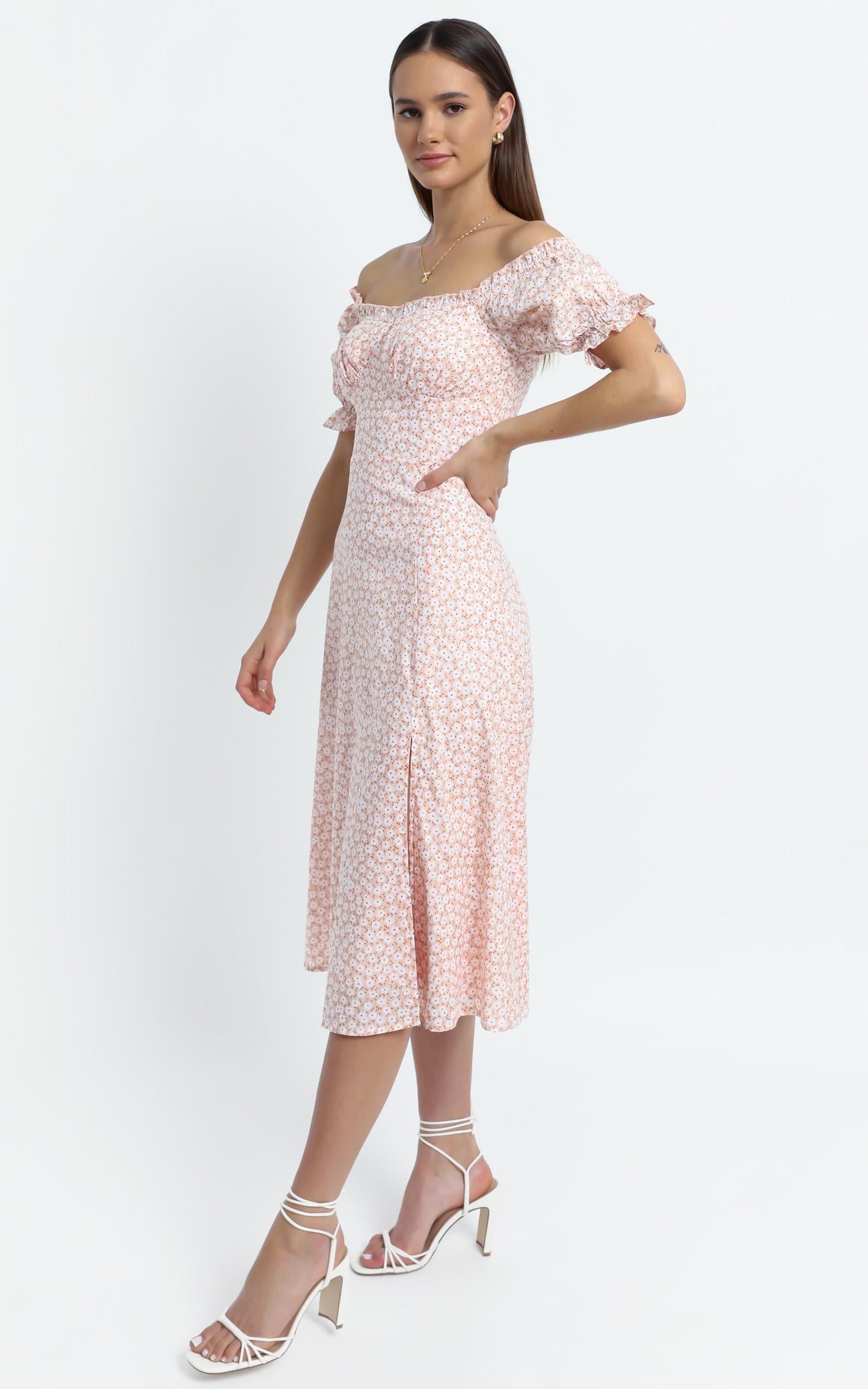 Brigitte Dress in Beige Floral