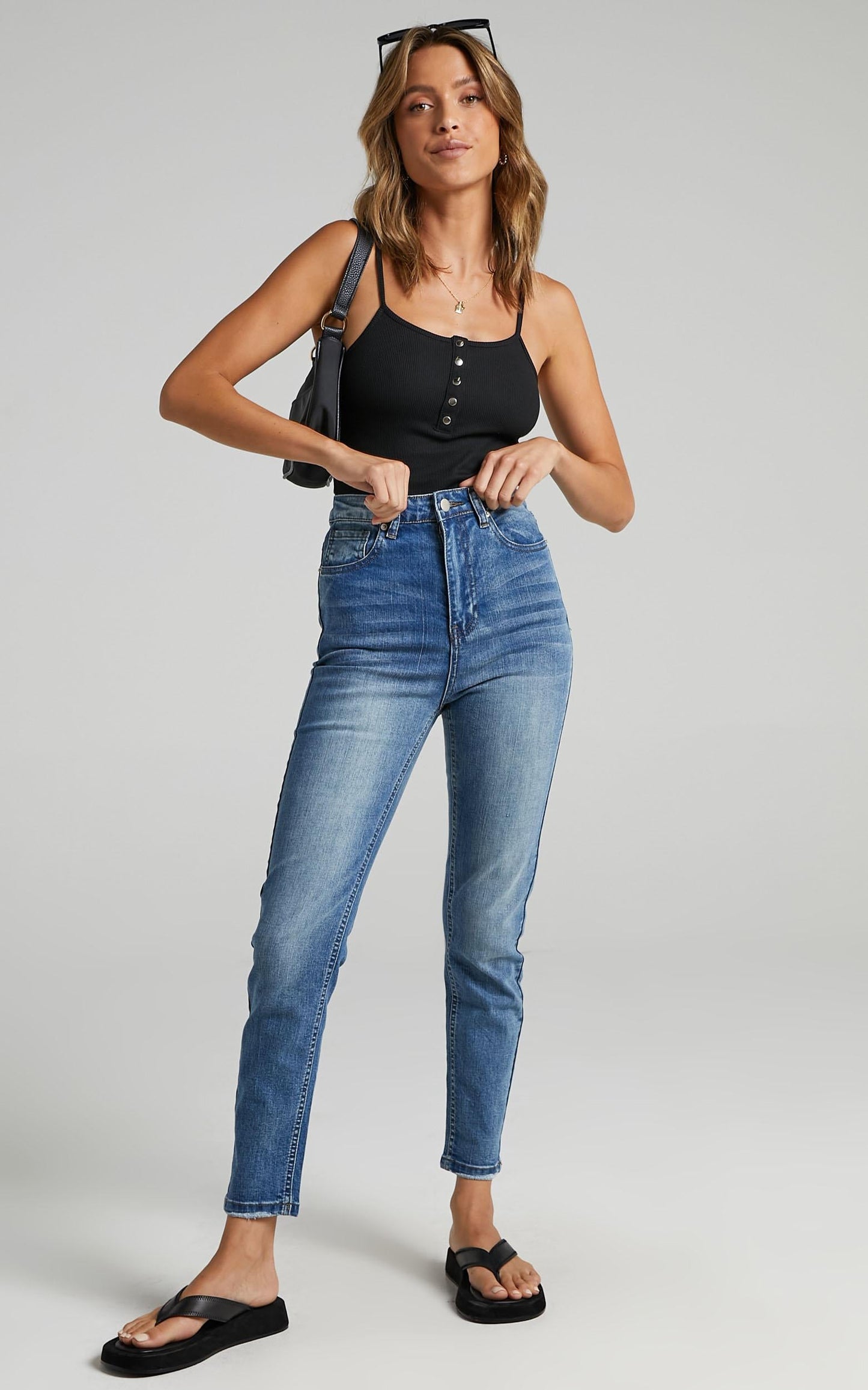 Caitlin Skinny Jeans in Mid Blue Denim