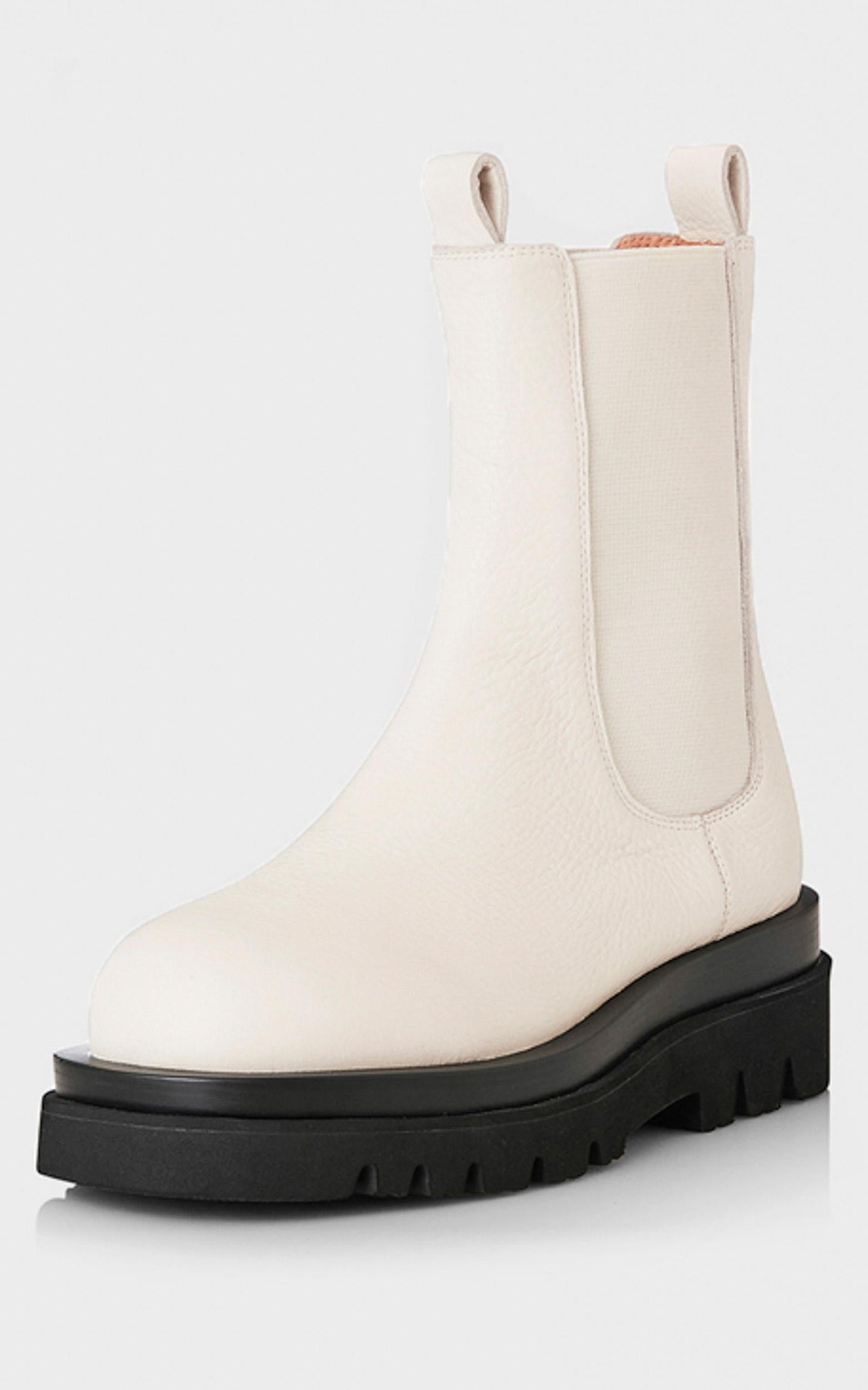 Alias Mae - Cam Boots in Bone Tumble