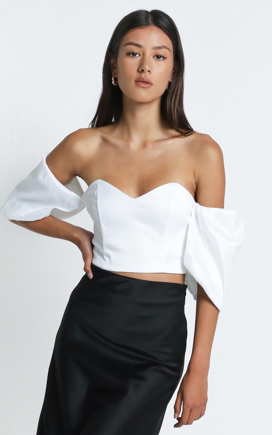 Cinnamon Top in White