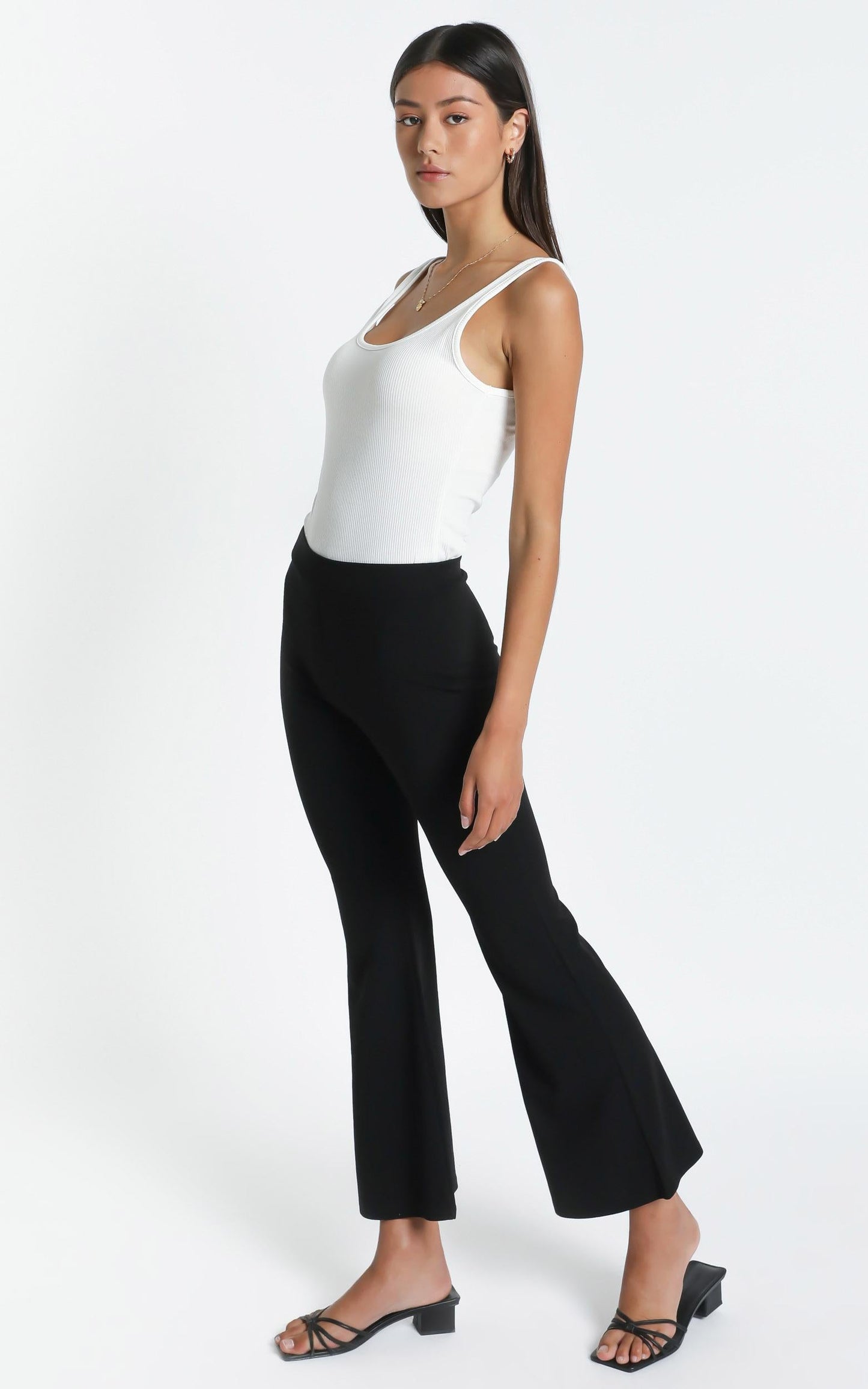 Connor Flared Pants in Black