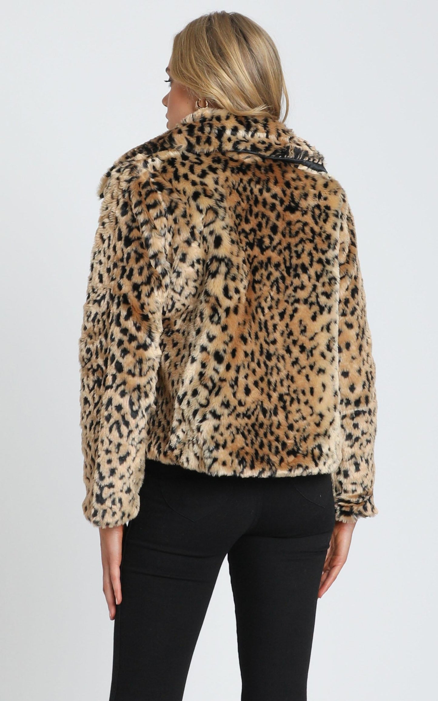 Warm Me Up Faux Fur Jacket in Leopard Print