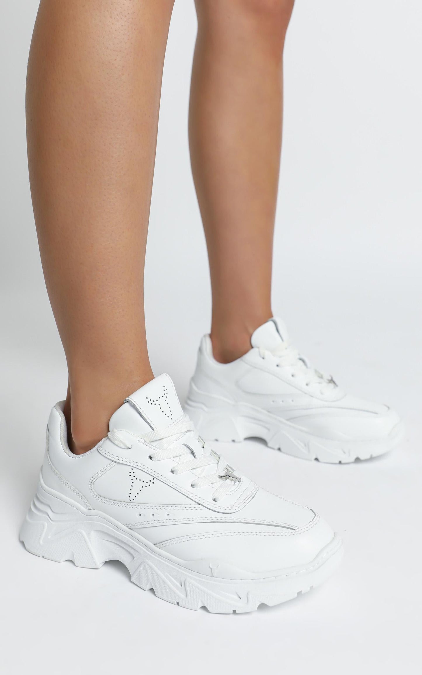 Windsor Smith - Craze Sneakers in White Leather