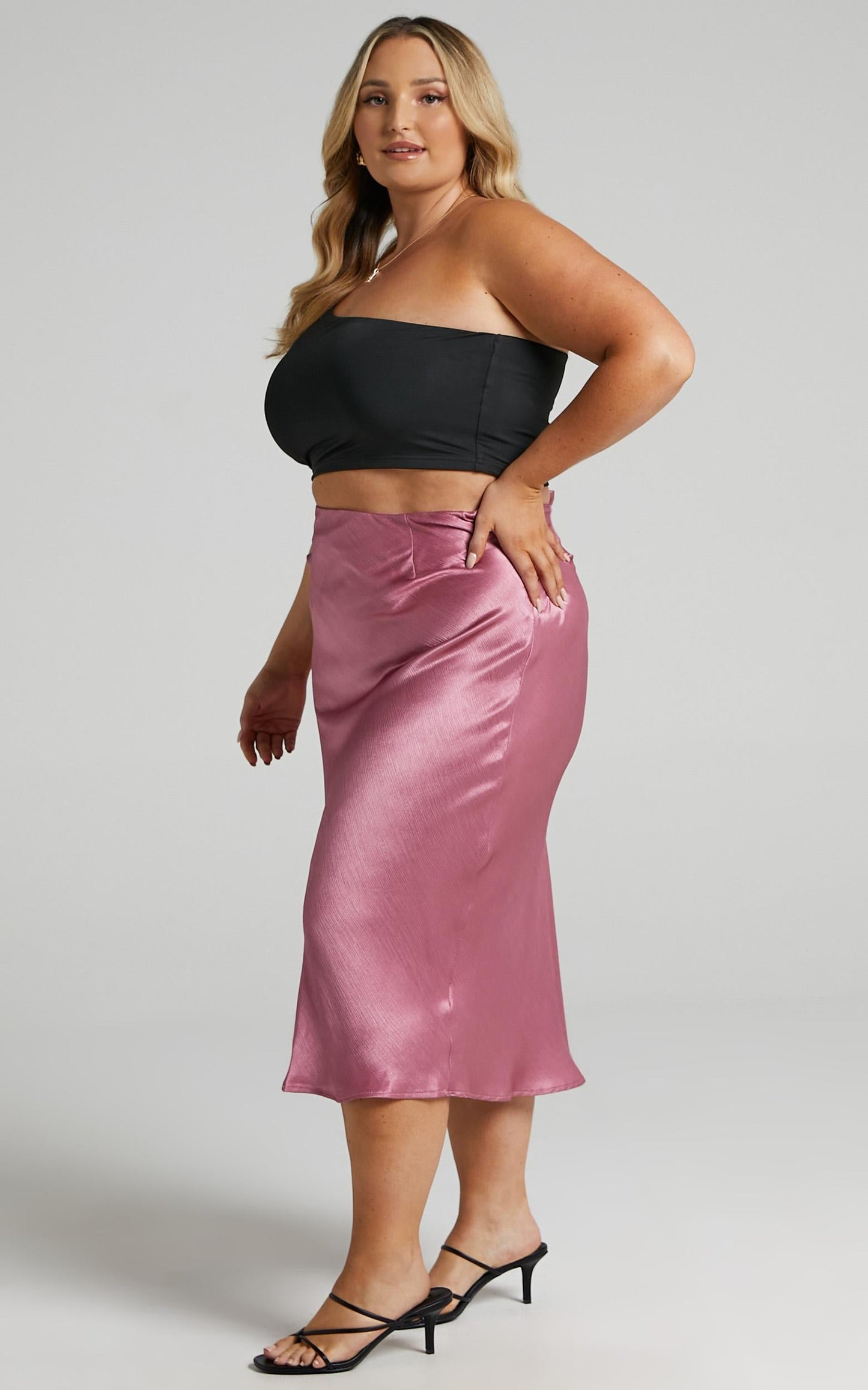 Creating Art Skirt in Dusty Rose Satin