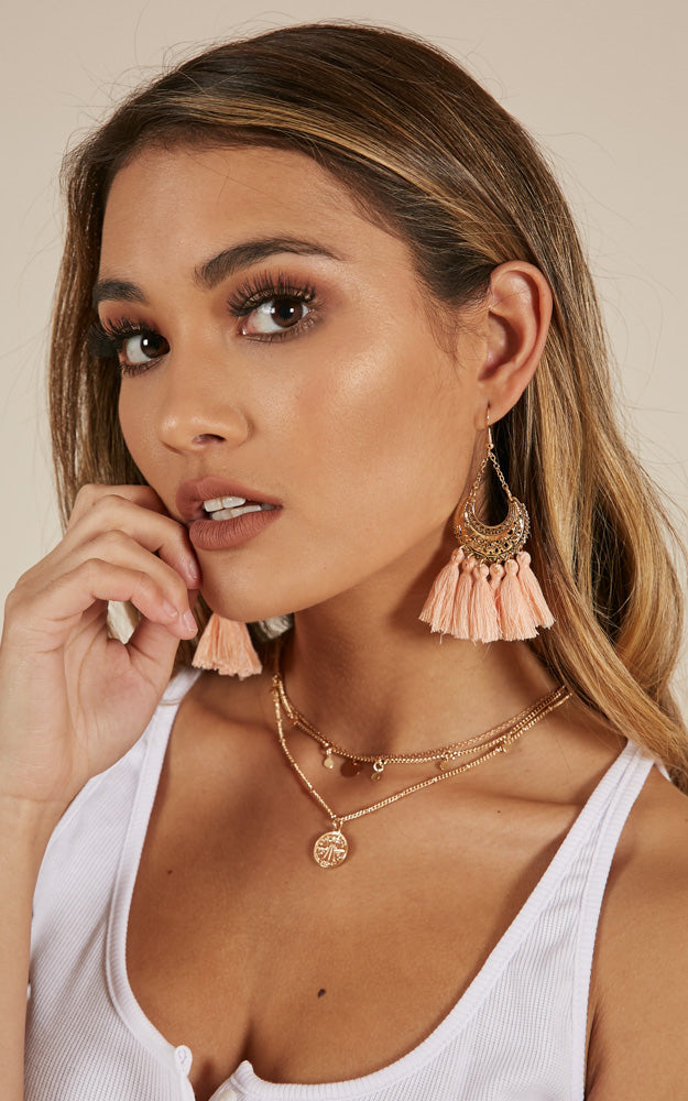Be Like You earrings in blush
