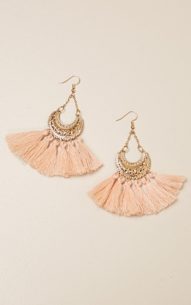 Be Like You earrings in blush