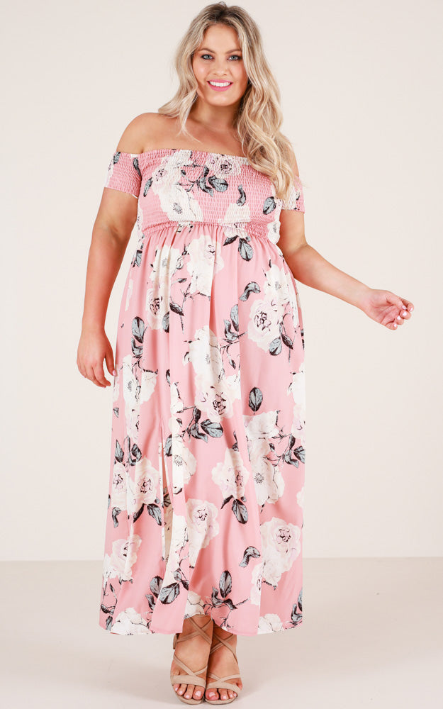 Daytime Dancer Maxi Dress In Dusty Pink Floral