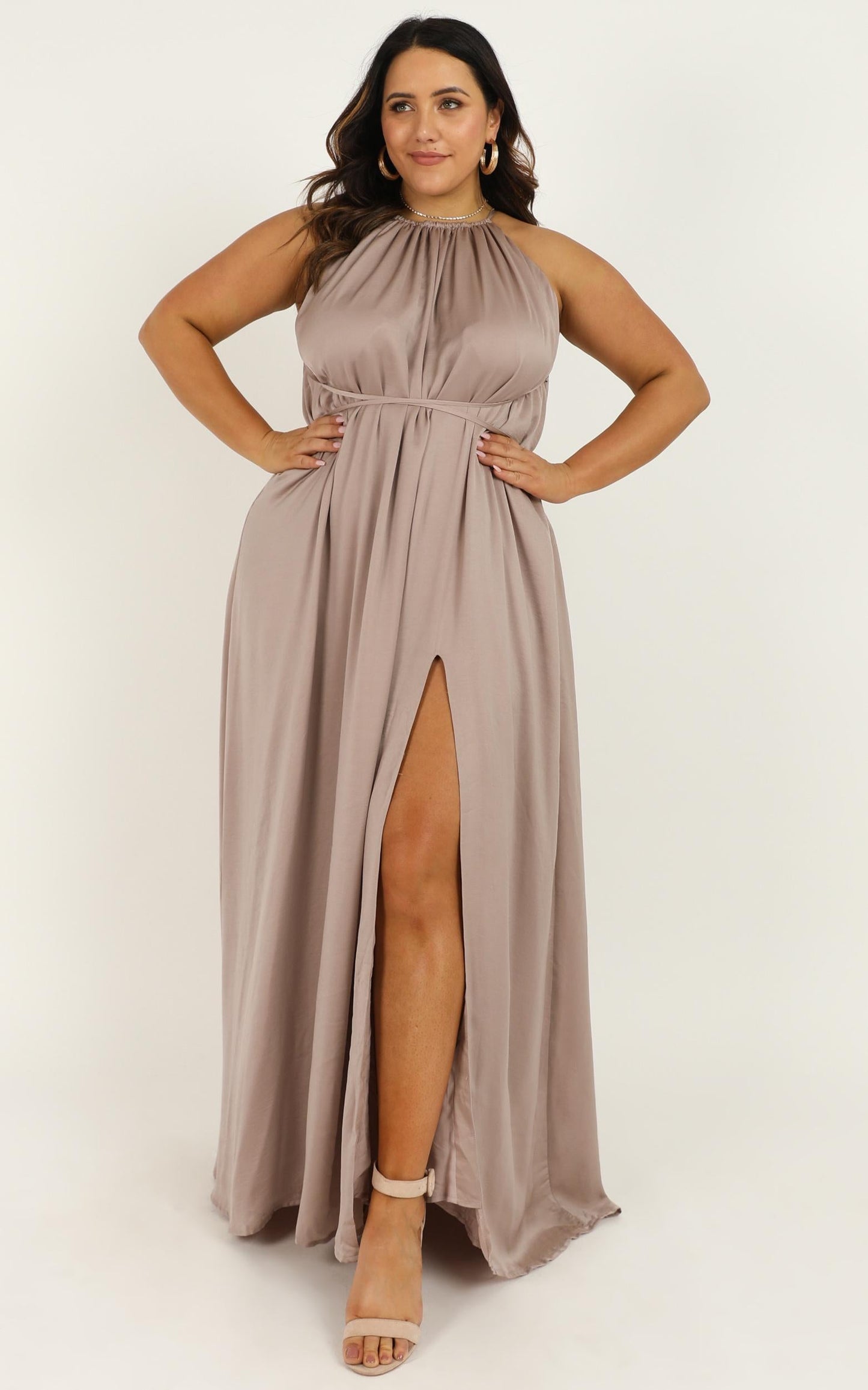 Graceful Dancer Dress In Mocha