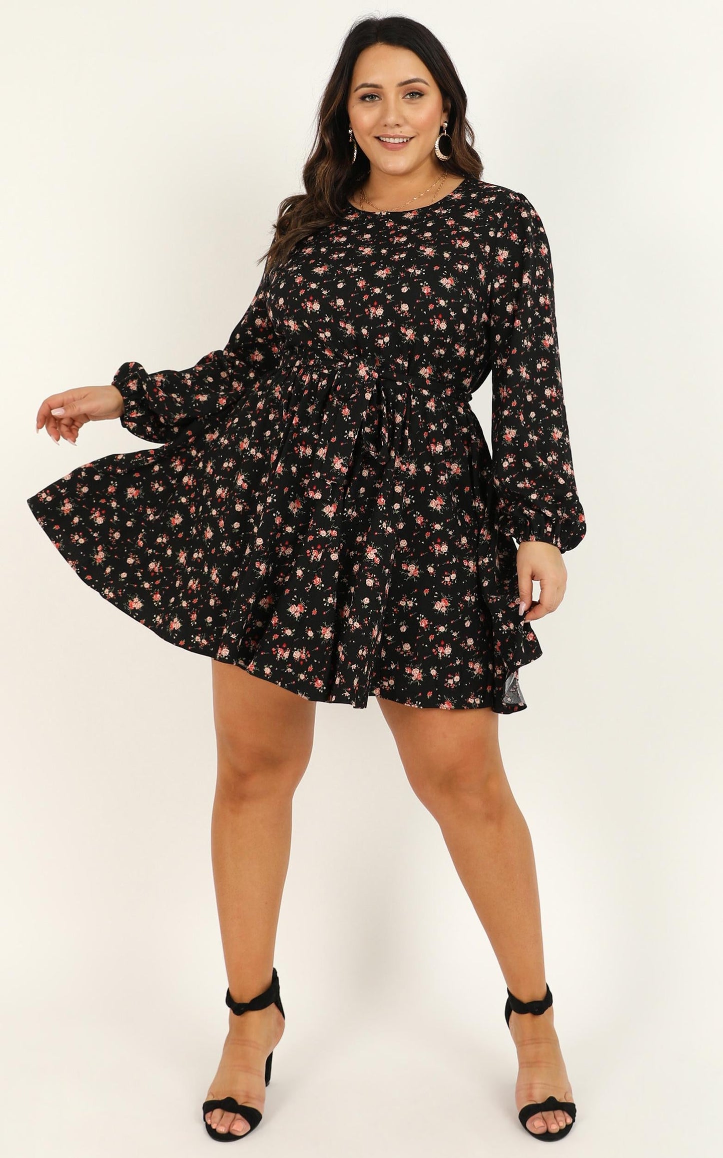 Secret Whispers Dress In Black Floral