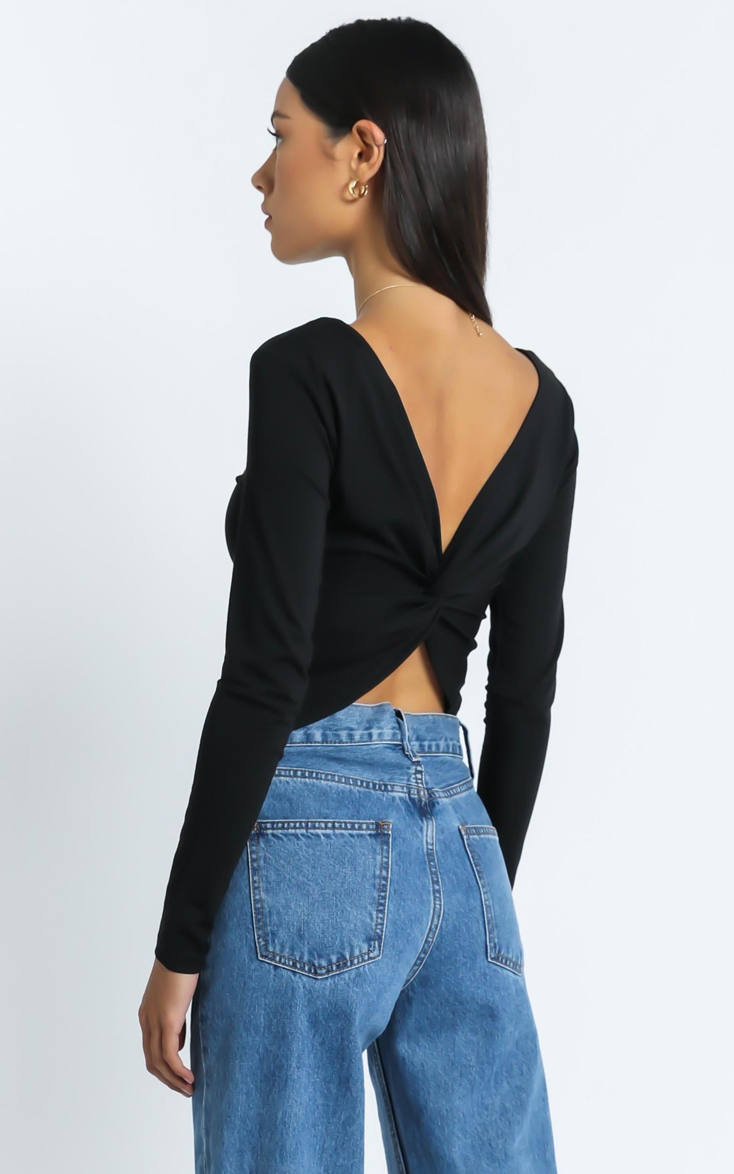 Edrei Top in Black