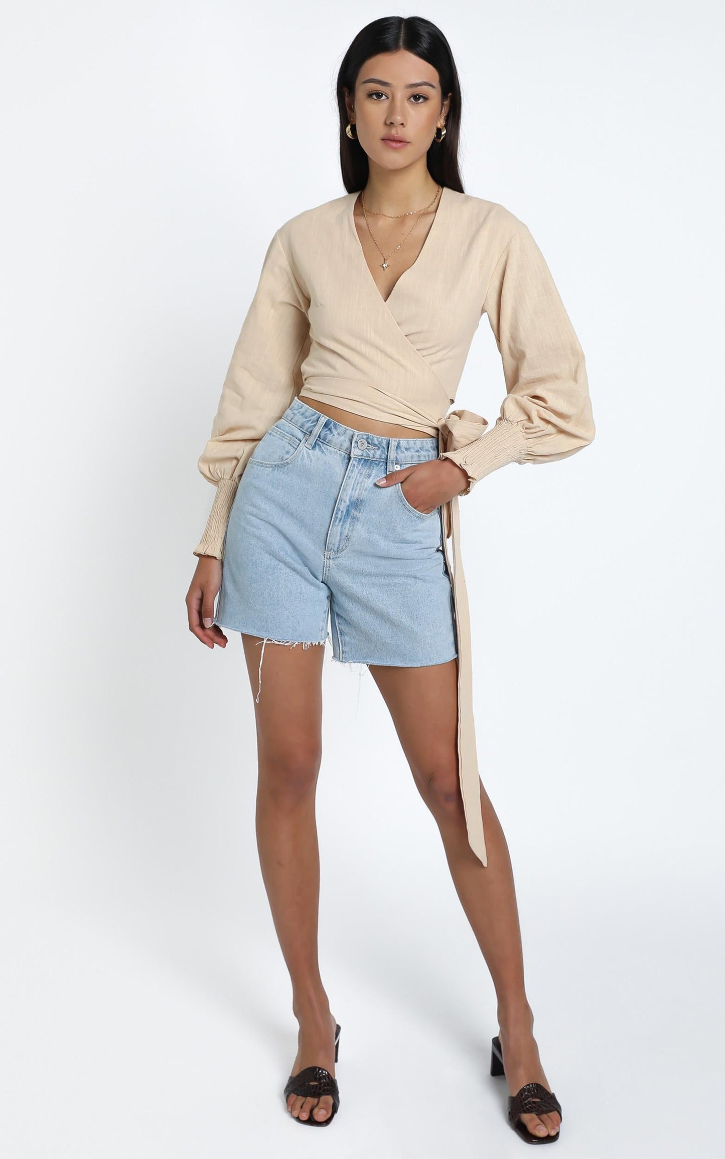 Eisley Top in Beige Linen Look