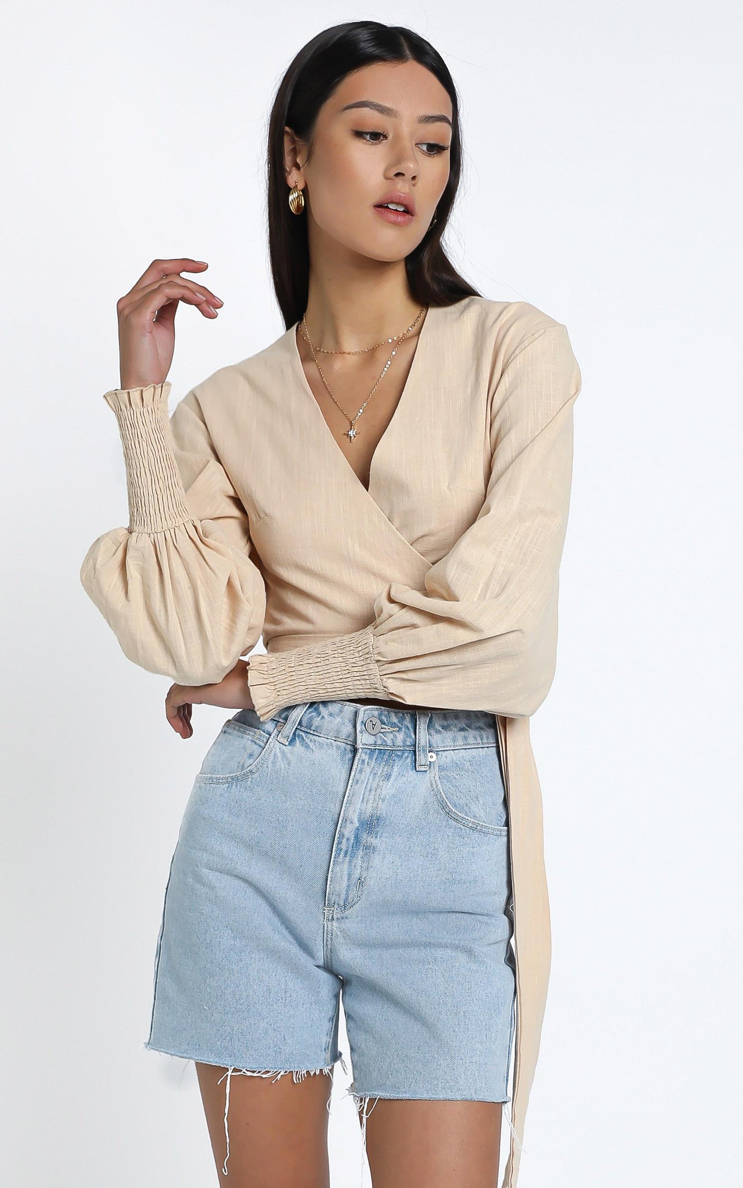 Eisley Top in Beige Linen Look
