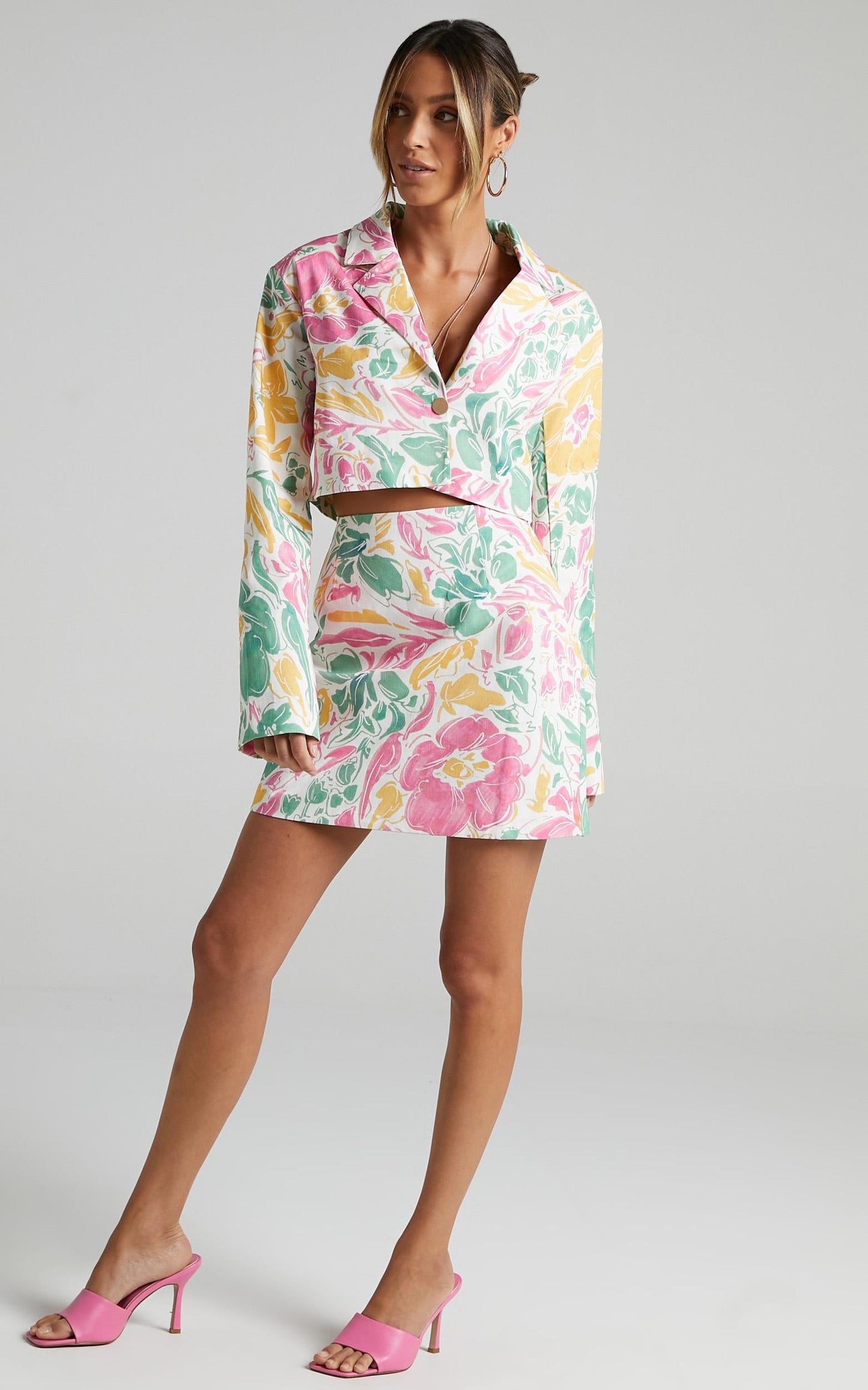 Tomira Two Piece Set in Electric Floral