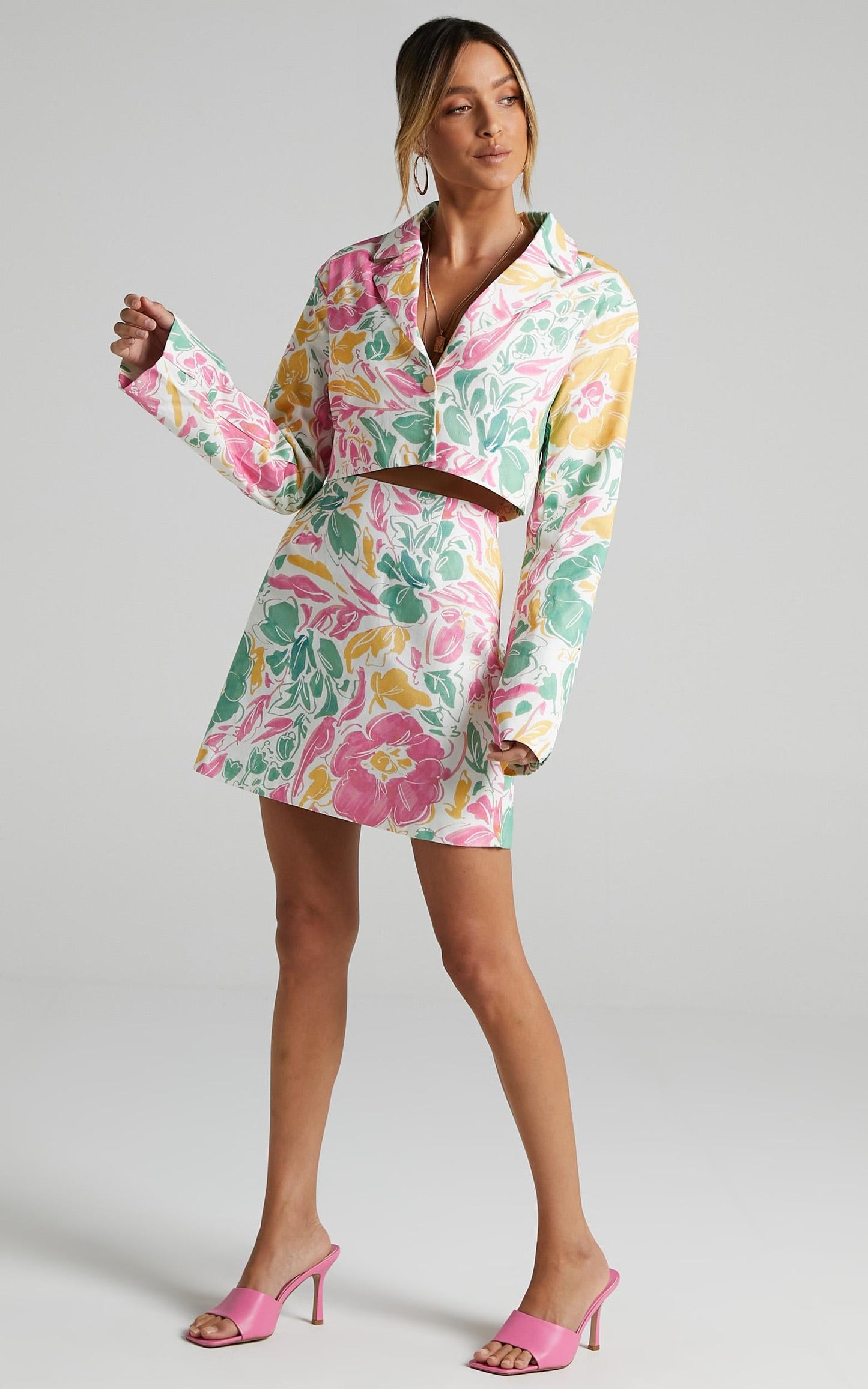 Tomira Two Piece Set in Electric Floral