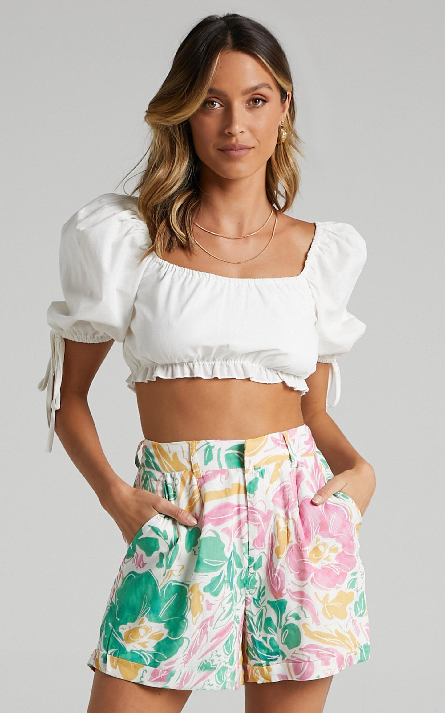 Celeborn Shorts in Electric Floral