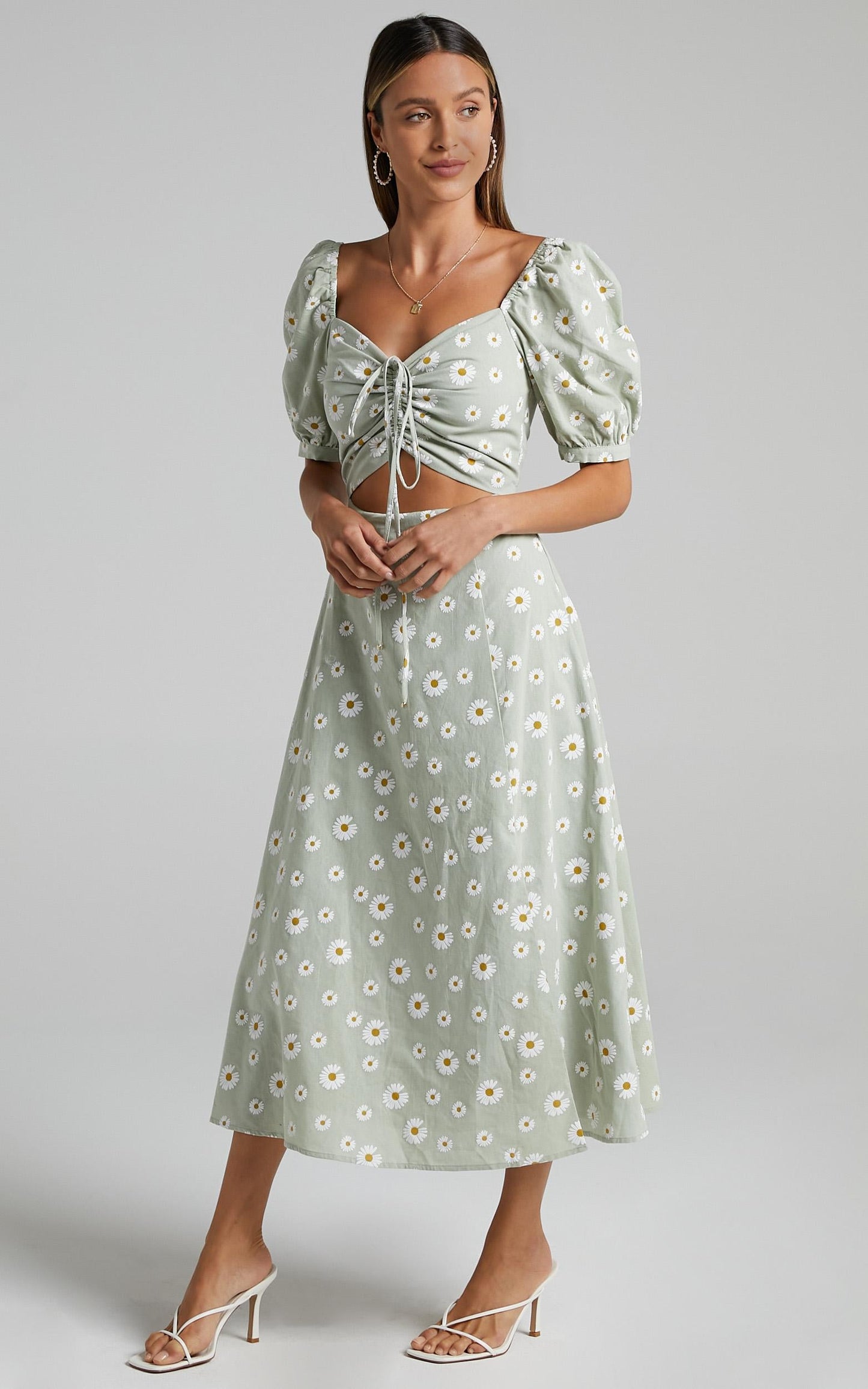 Elessar Dress in Sage Daisies