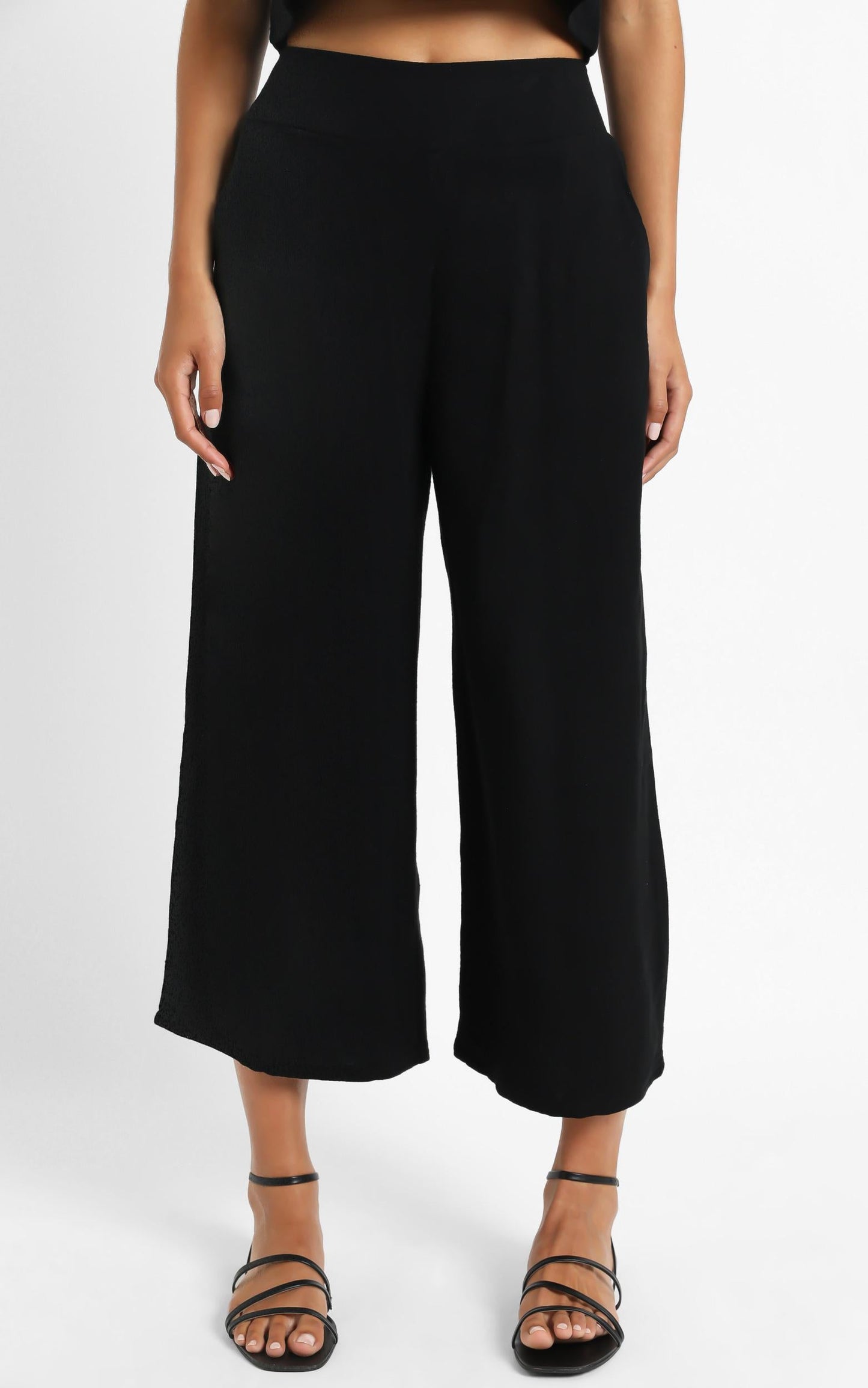 Eyes On Love Pants in Black