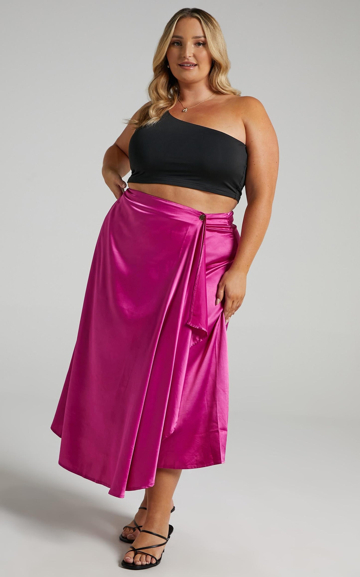 Eowyn Skirt in Pink Satin